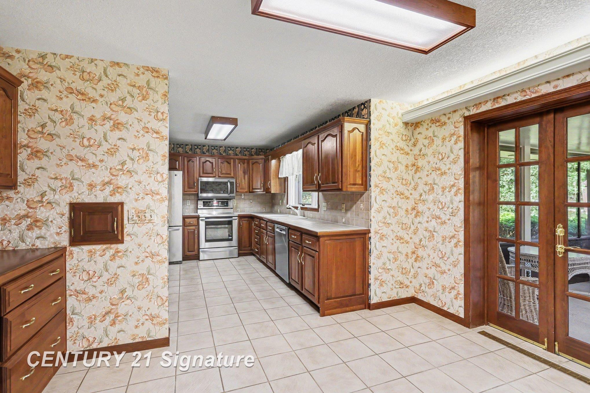 57 E Hannum Boulevard, Saginaw, MI 48602 — Photo 13