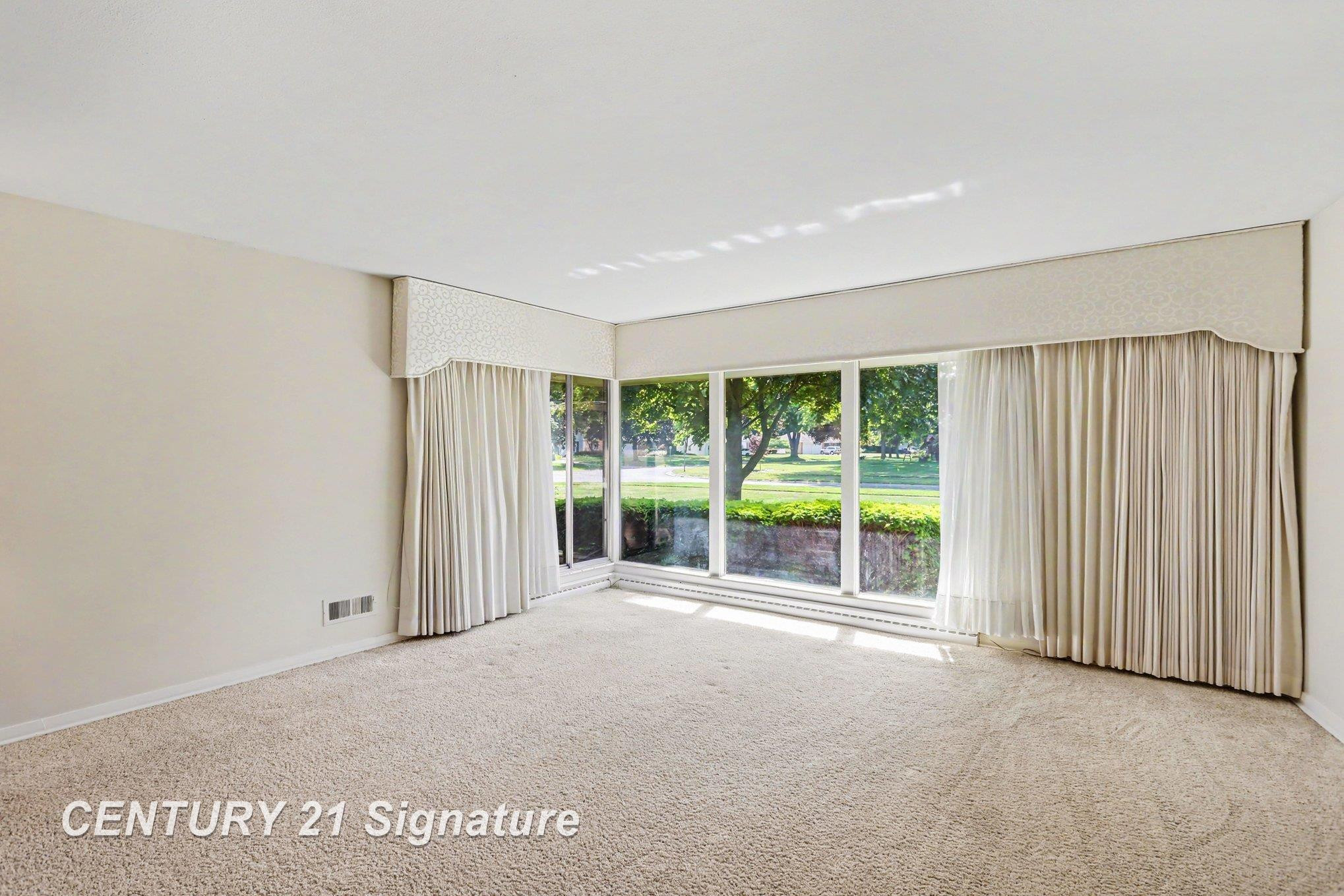57 E Hannum Boulevard, Saginaw, MI 48602 — Photo 19