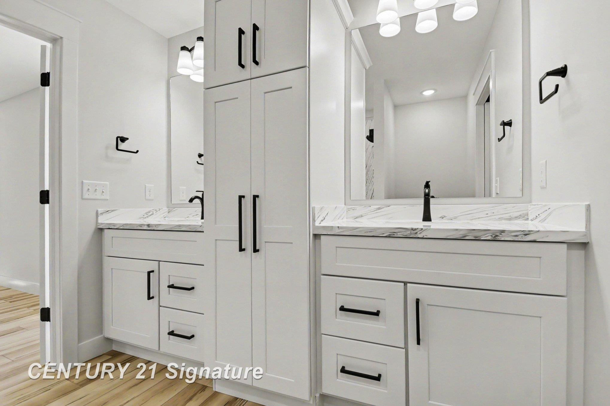 8610 Foxtail Trail, Freeland, MI 48623 — Photo 16