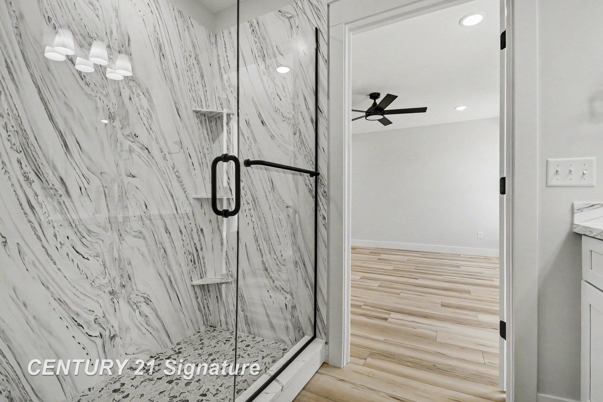 8610 Foxtail Trail, Freeland, MI 48623 — Photo 18
