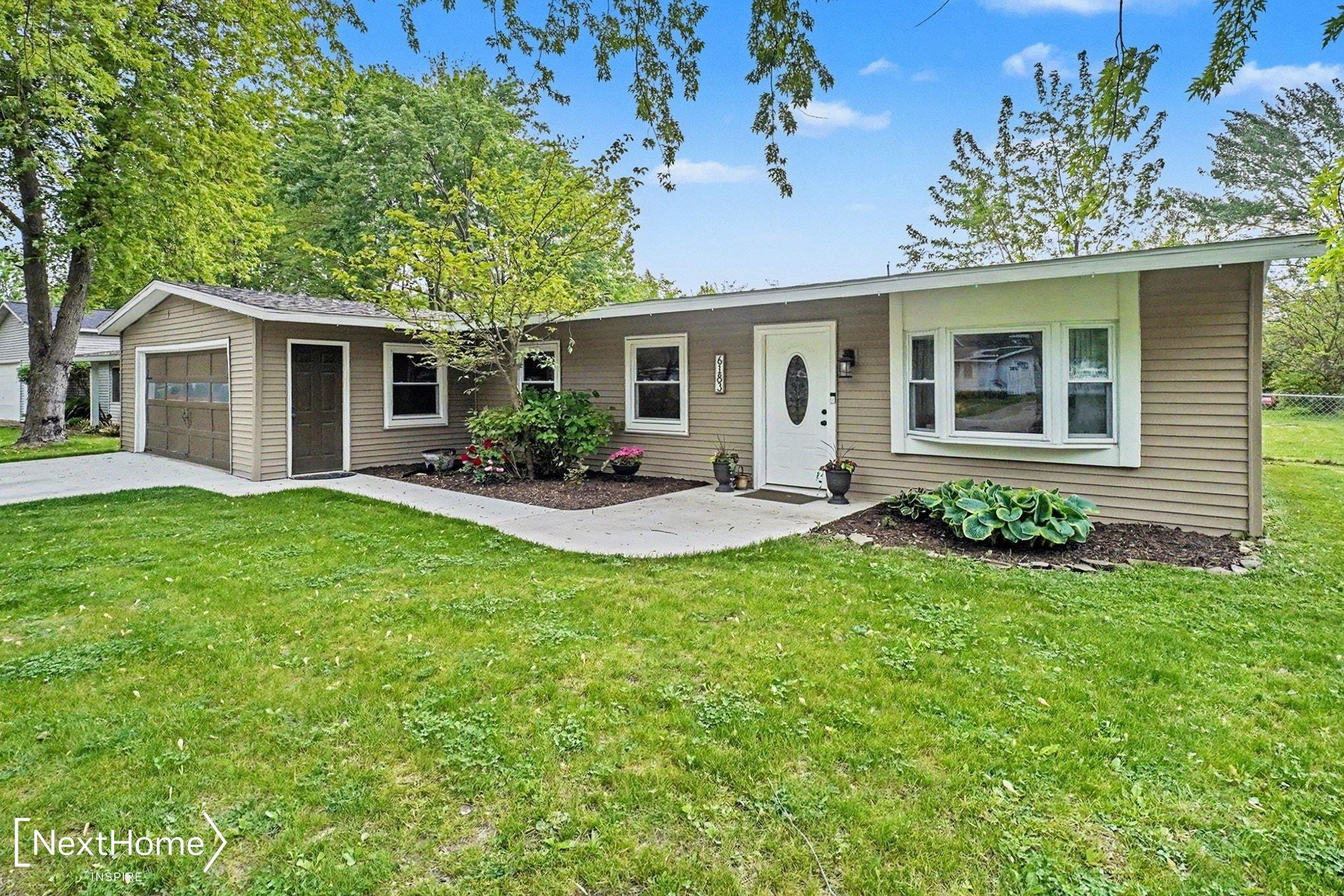 6183 Springdale Boulevard, Grand Blanc, MI 48439 — Photo 4