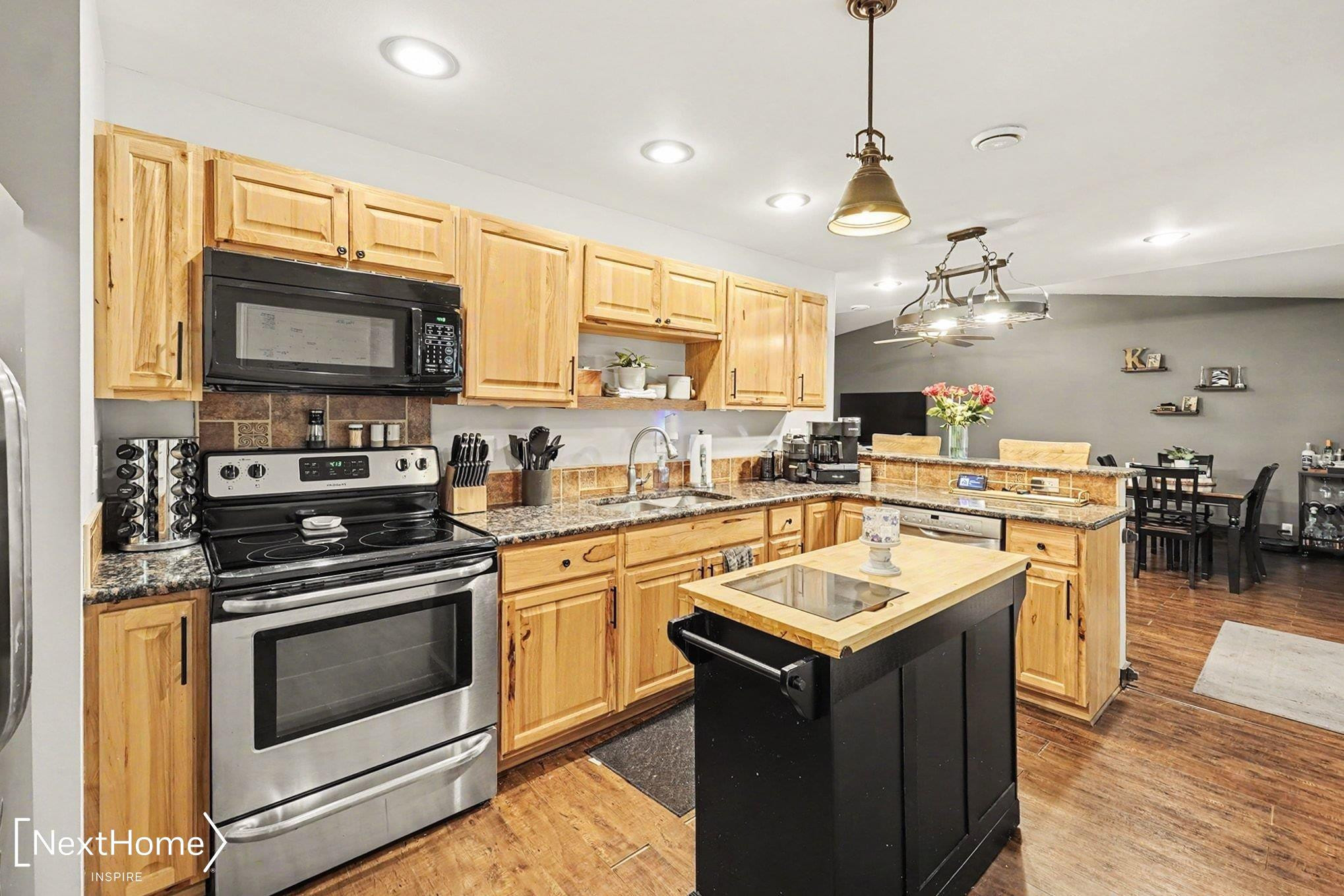 6183 Springdale Boulevard, Grand Blanc, MI 48439 — Photo 11