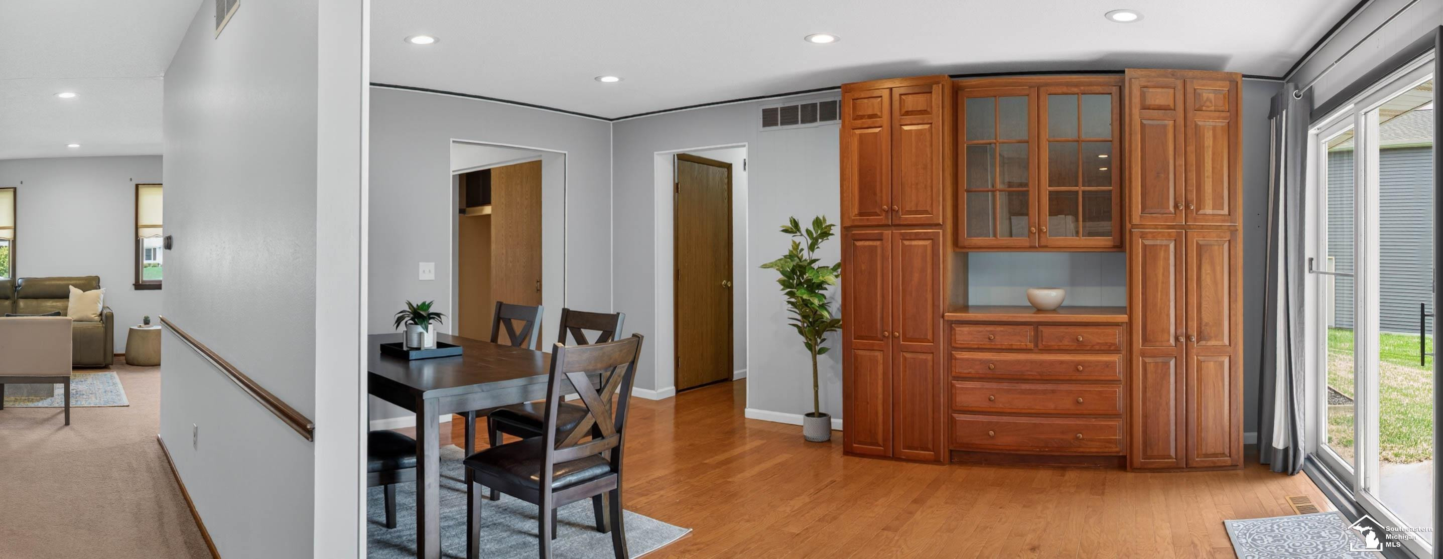 7576 Chapelview Court, Temperance, MI 48182 — Photo 8