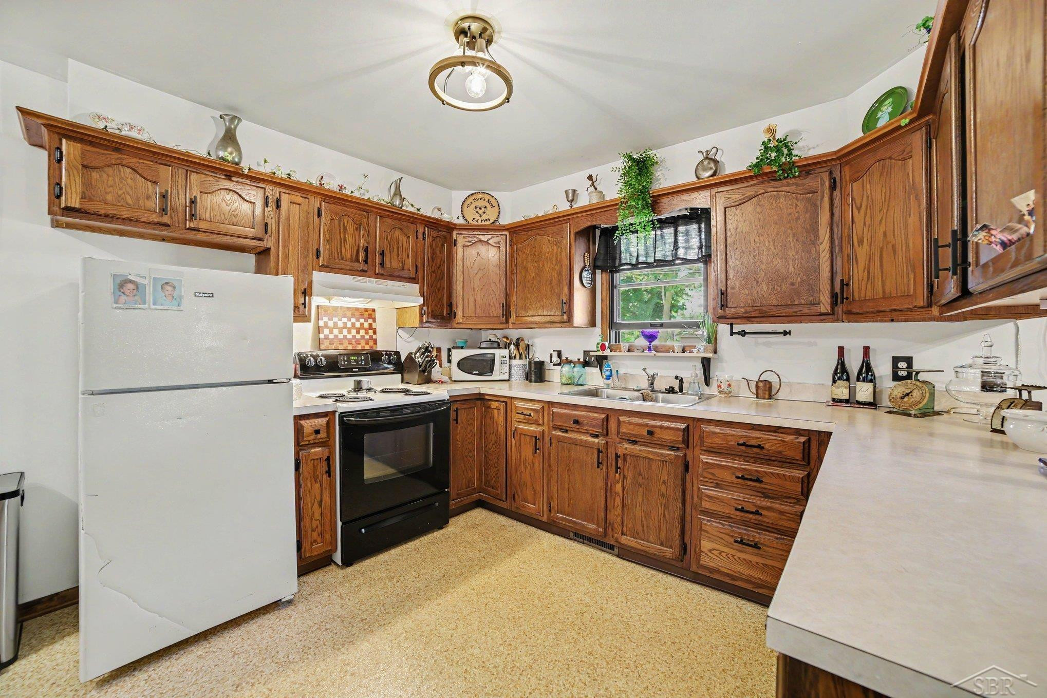 3595 Hermansau Drive, 2211 Hetzner, Saginaw, MI 48603 — Photo 21