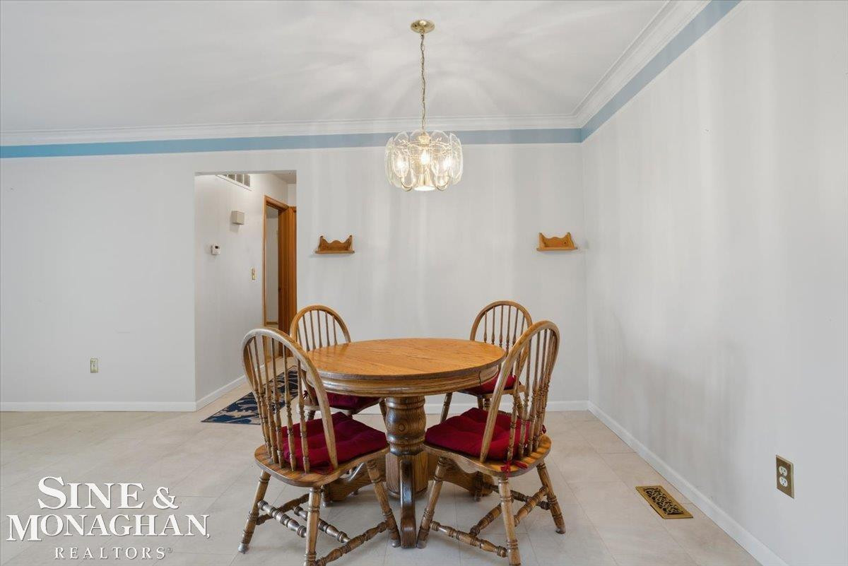 14908 Dover Court, Shelby Twp, MI 48315 — Photo 10