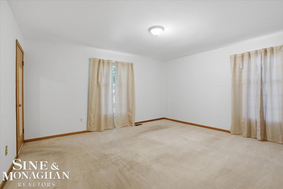 14908 Dover Court, Shelby Twp, MI 48315 — Photo 18