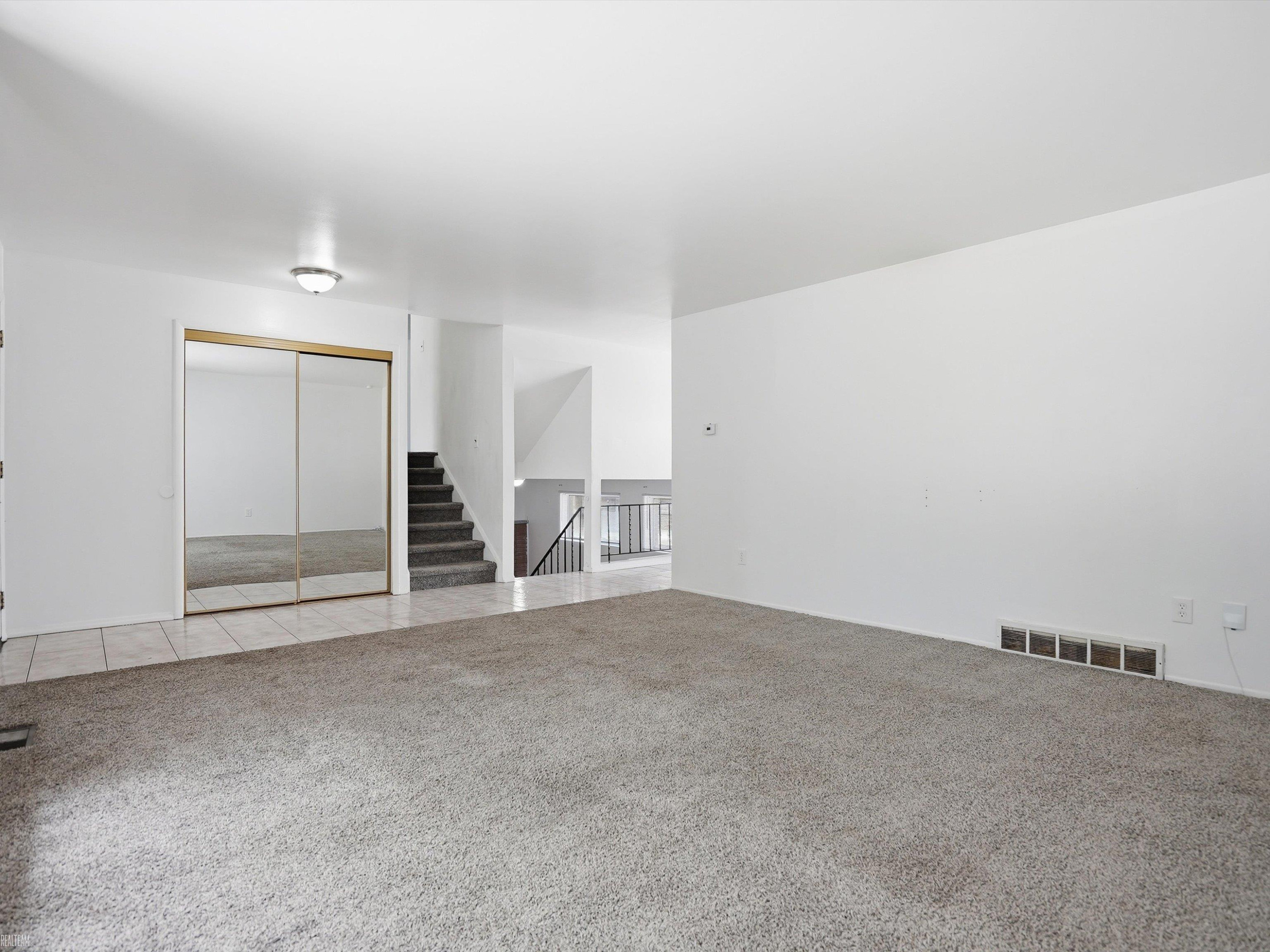 41305 N Central Drive, Sterling Heights, MI 48313 — Photo 8