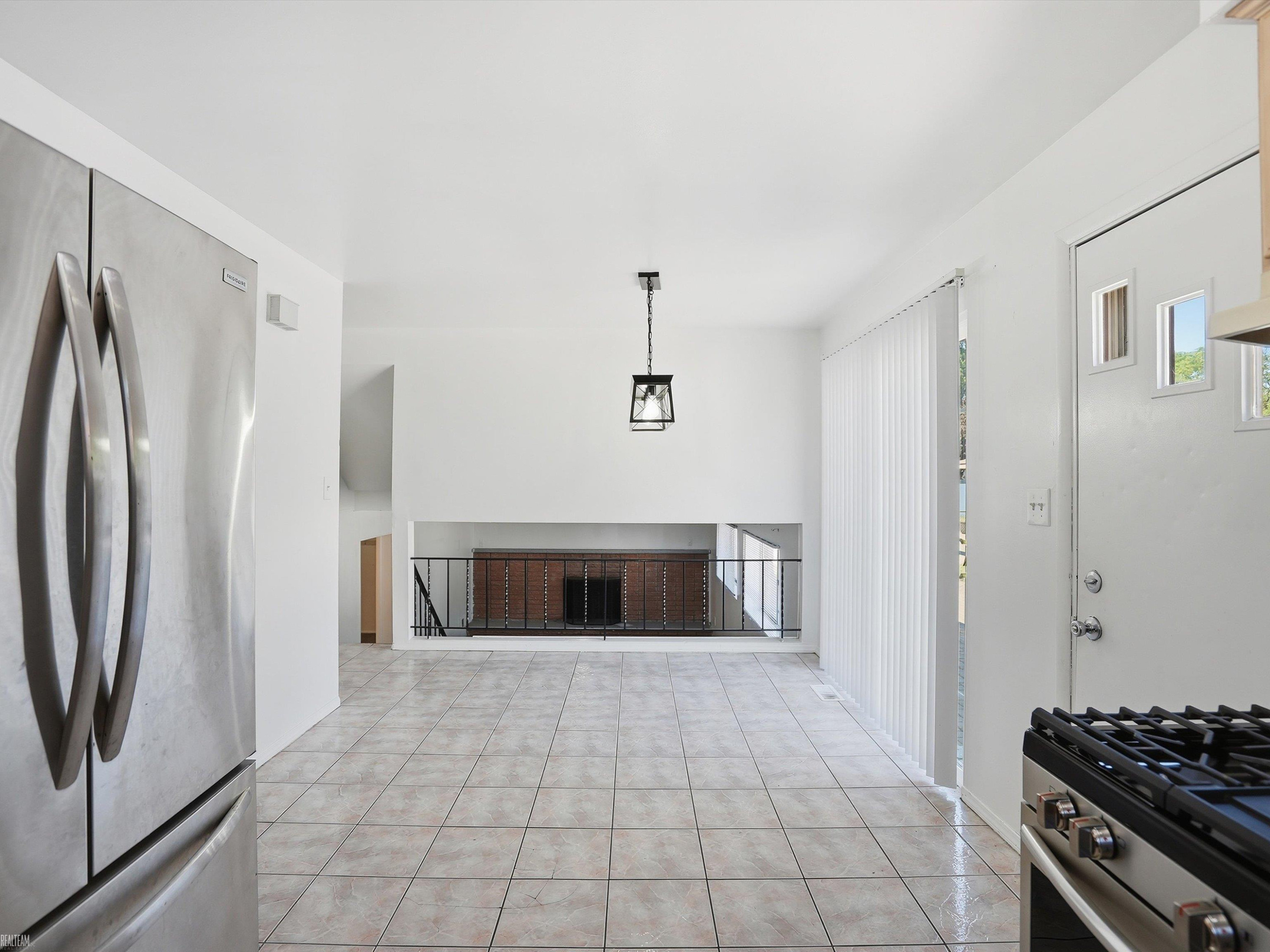 41305 N Central Drive, Sterling Heights, MI 48313 — Photo 11
