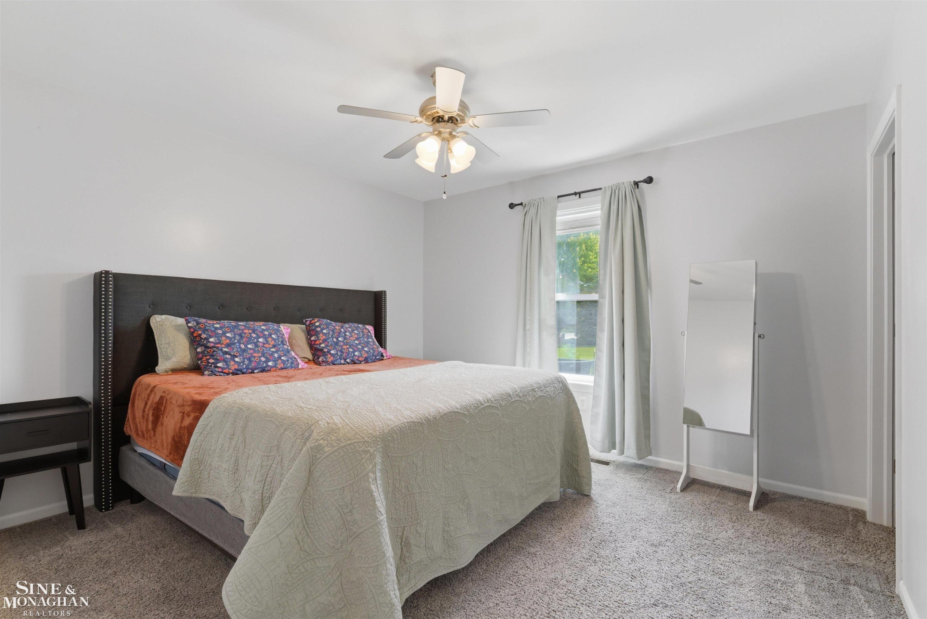 1045 April Lane, Marysville, MI 48040 — Photo 14