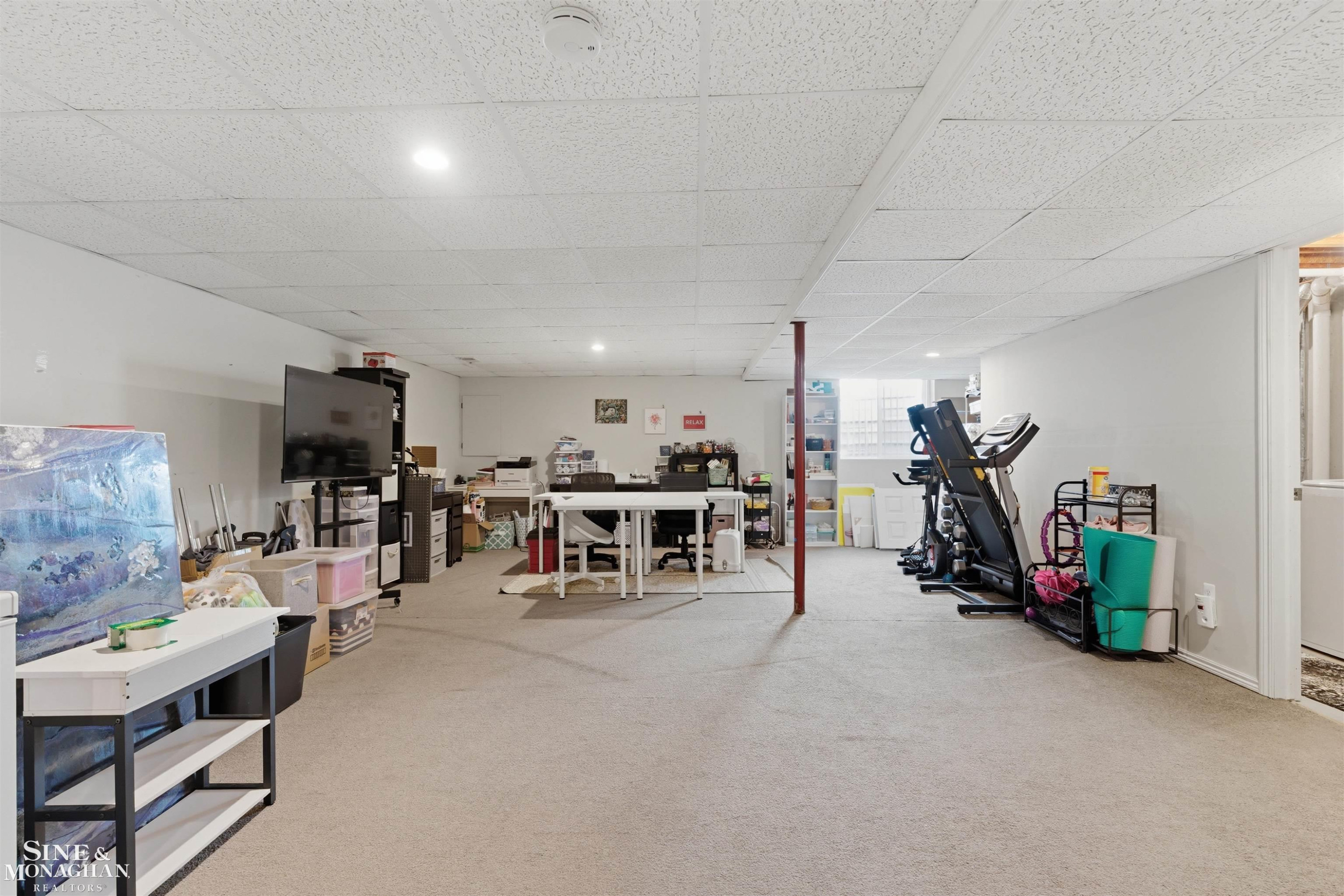 1045 April Lane, Marysville, MI 48040 — Photo 23