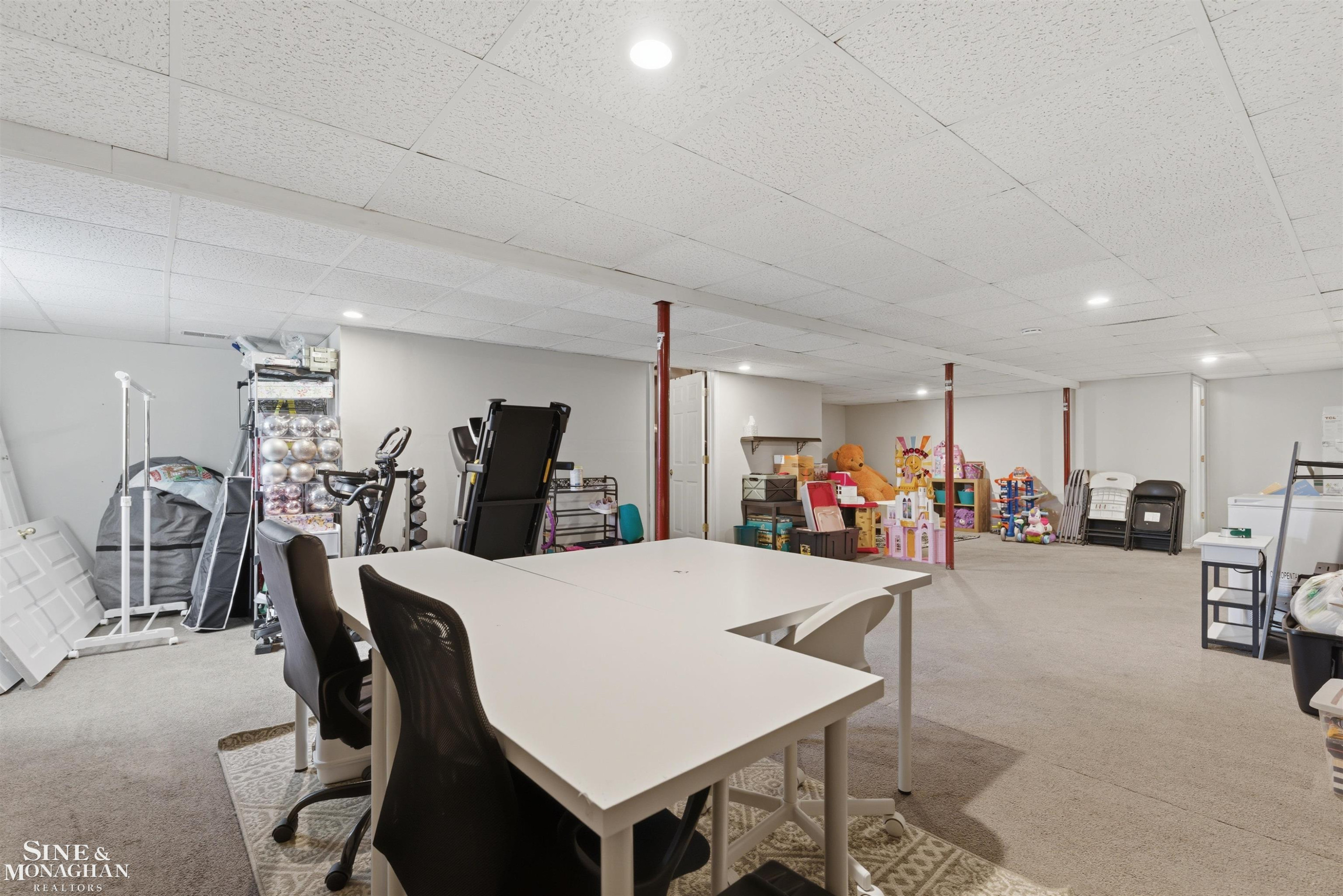 1045 April Lane, Marysville, MI 48040 — Photo 24