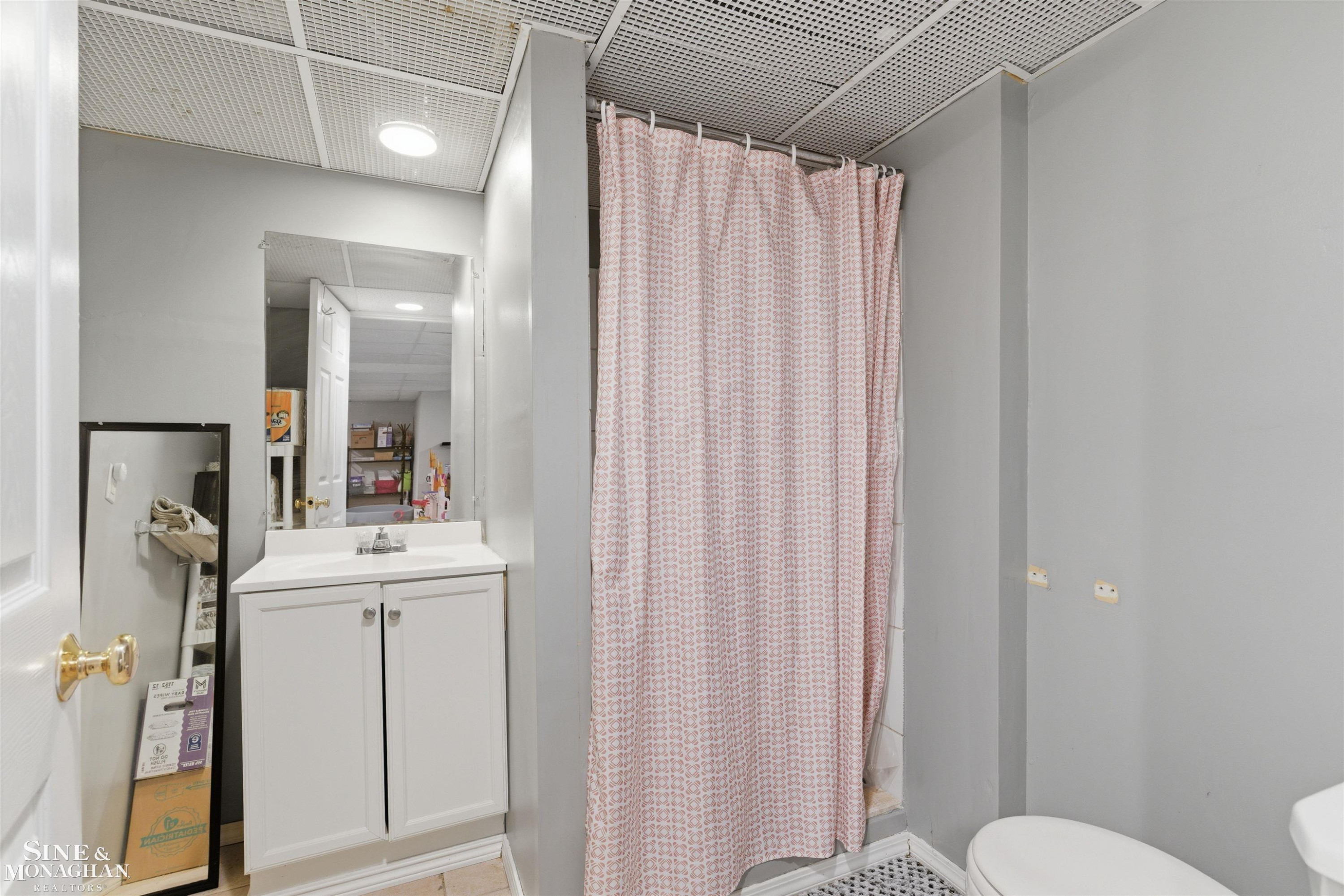 1045 April Lane, Marysville, MI 48040 — Photo 26