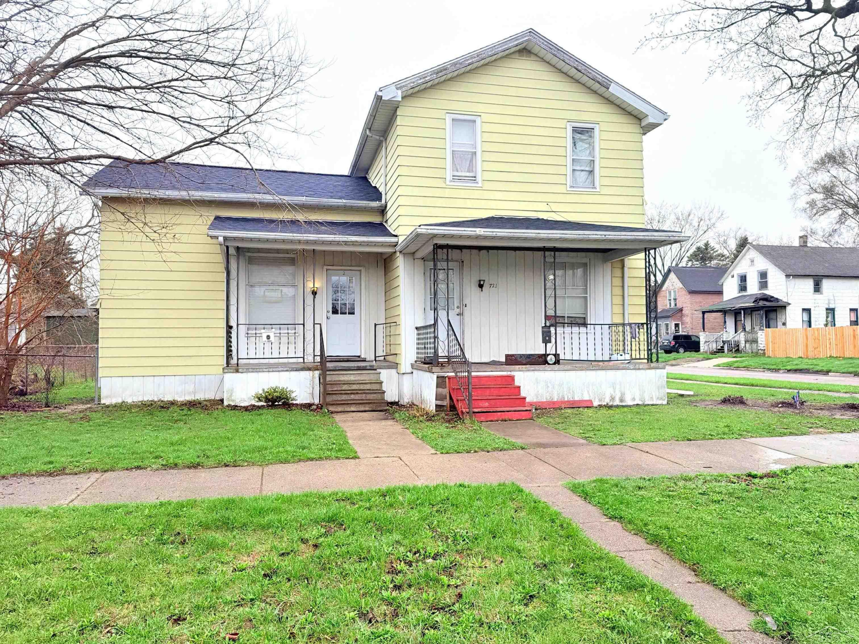 721 Lyon Street, Saginaw, MI 48602 — front exterior