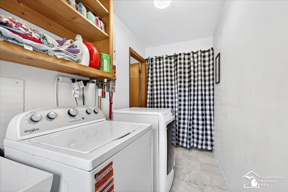 15517 Susan Street, Southgate, MI 48195 — Photo 15