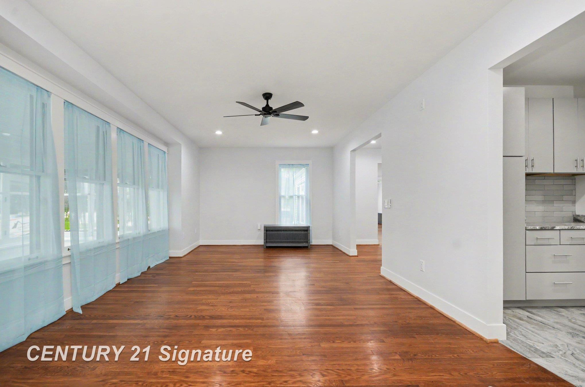 24025 Drake Road, MI 48335 — Photo 5