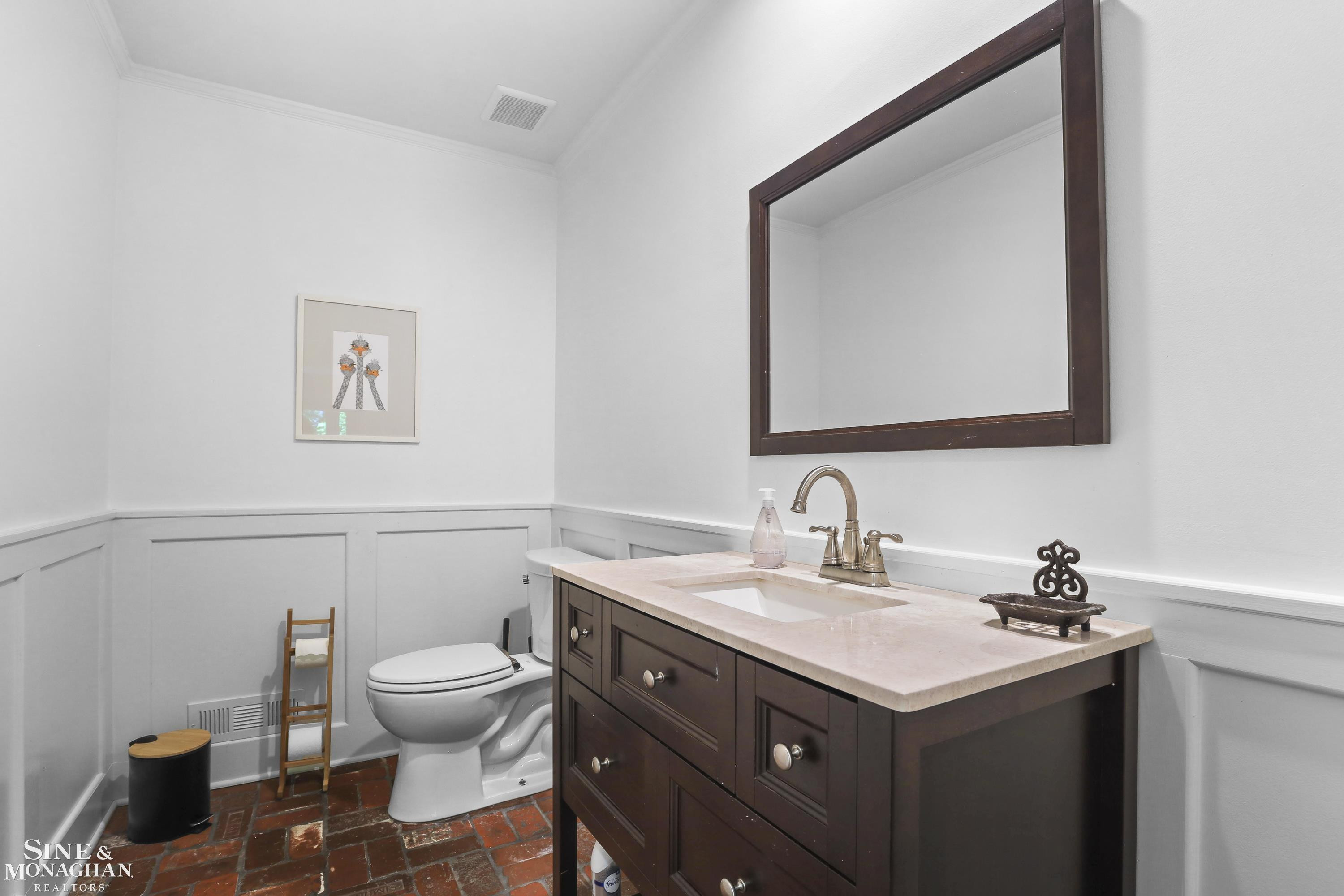 22636 King Richard Court, Beverly Hills, MI 48025 — Photo 25