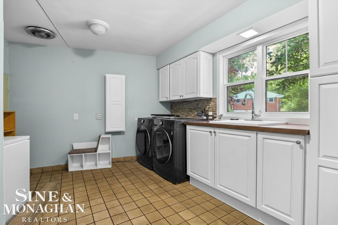 22636 King Richard Court, Beverly Hills, MI 48025 — Photo 37