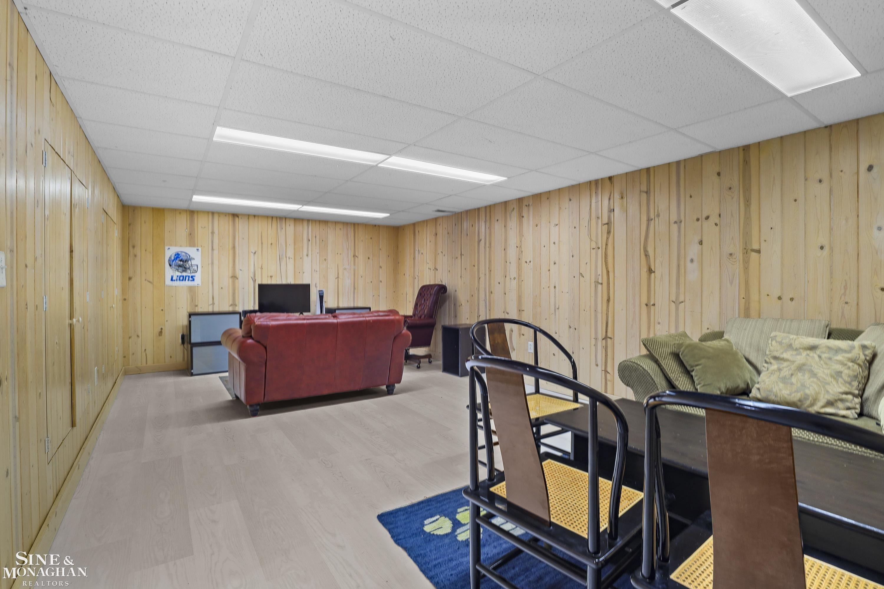 22636 King Richard Court, Beverly Hills, MI 48025 — Photo 41