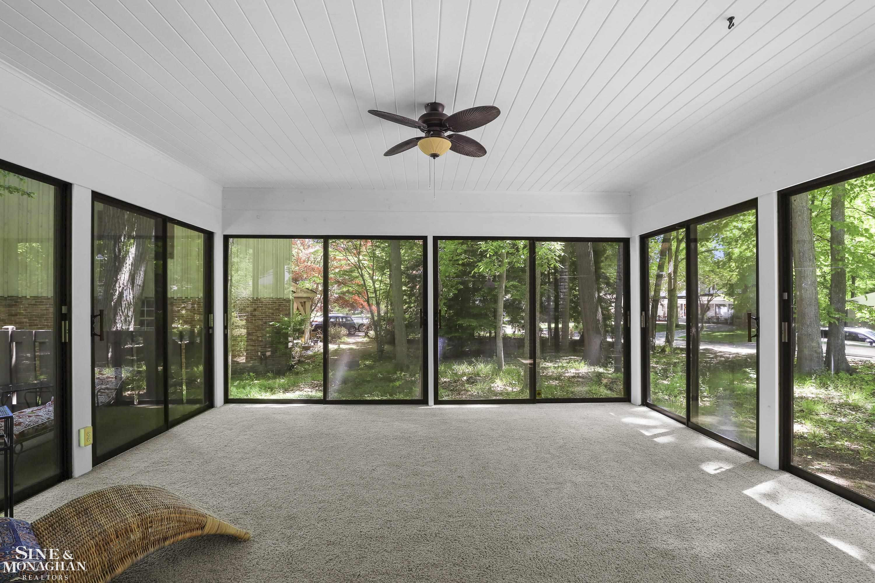 22636 King Richard Court, Beverly Hills, MI 48025 — Photo 44