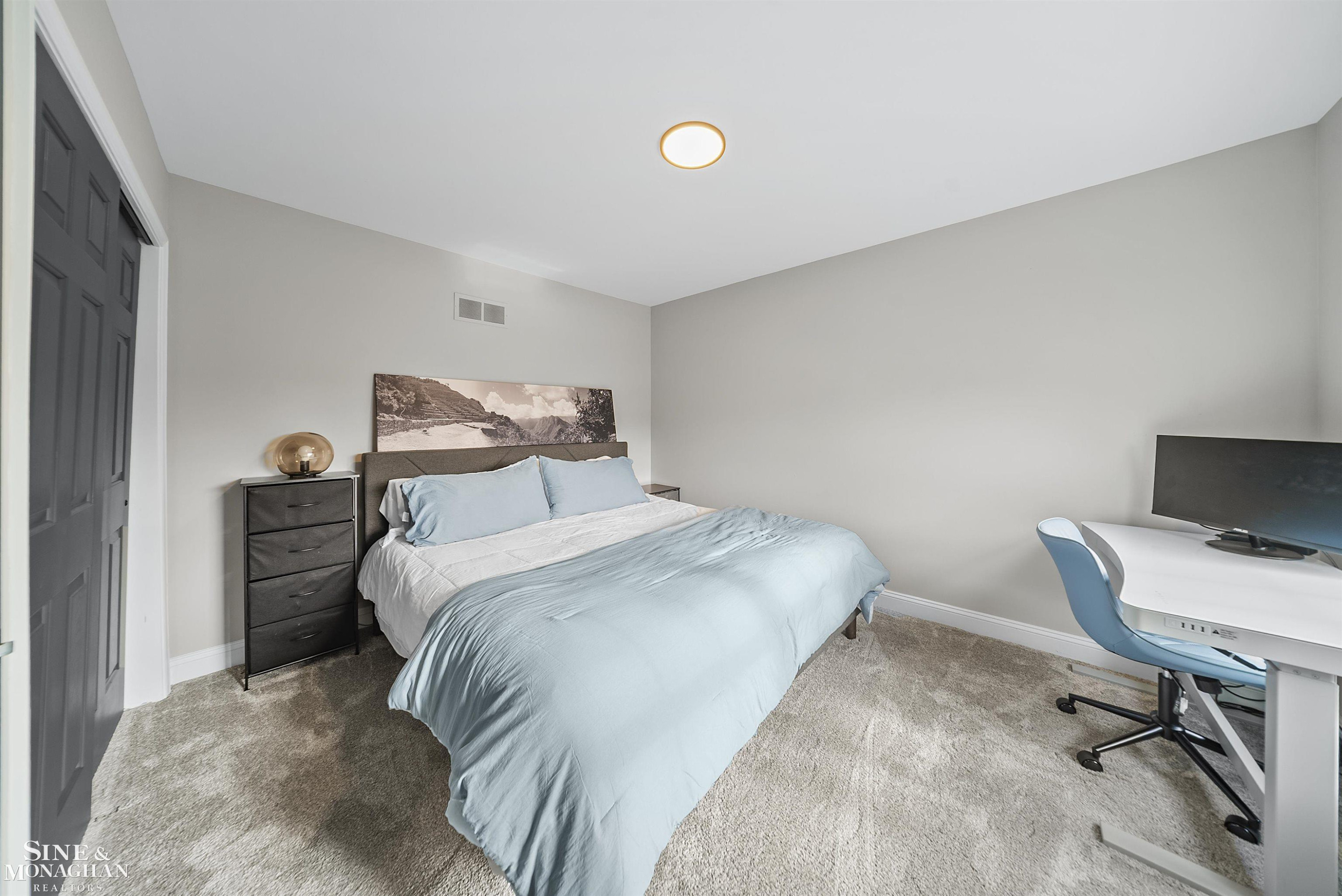 44522 Broadmoor Boulevard, Northville, MI 48168 — Photo 21