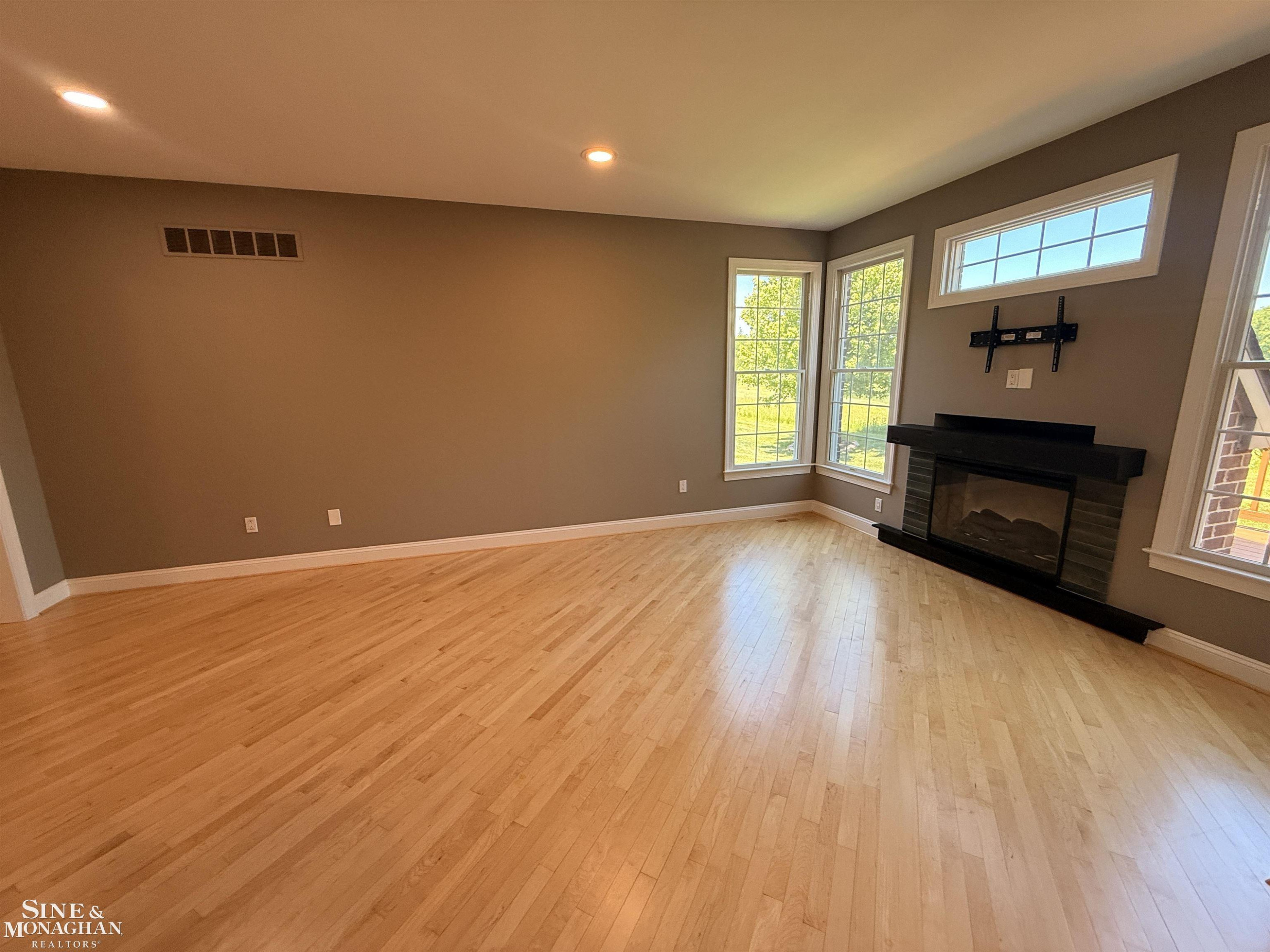 44522 Broadmoor Boulevard, Northville, MI 48168 — Photo 59