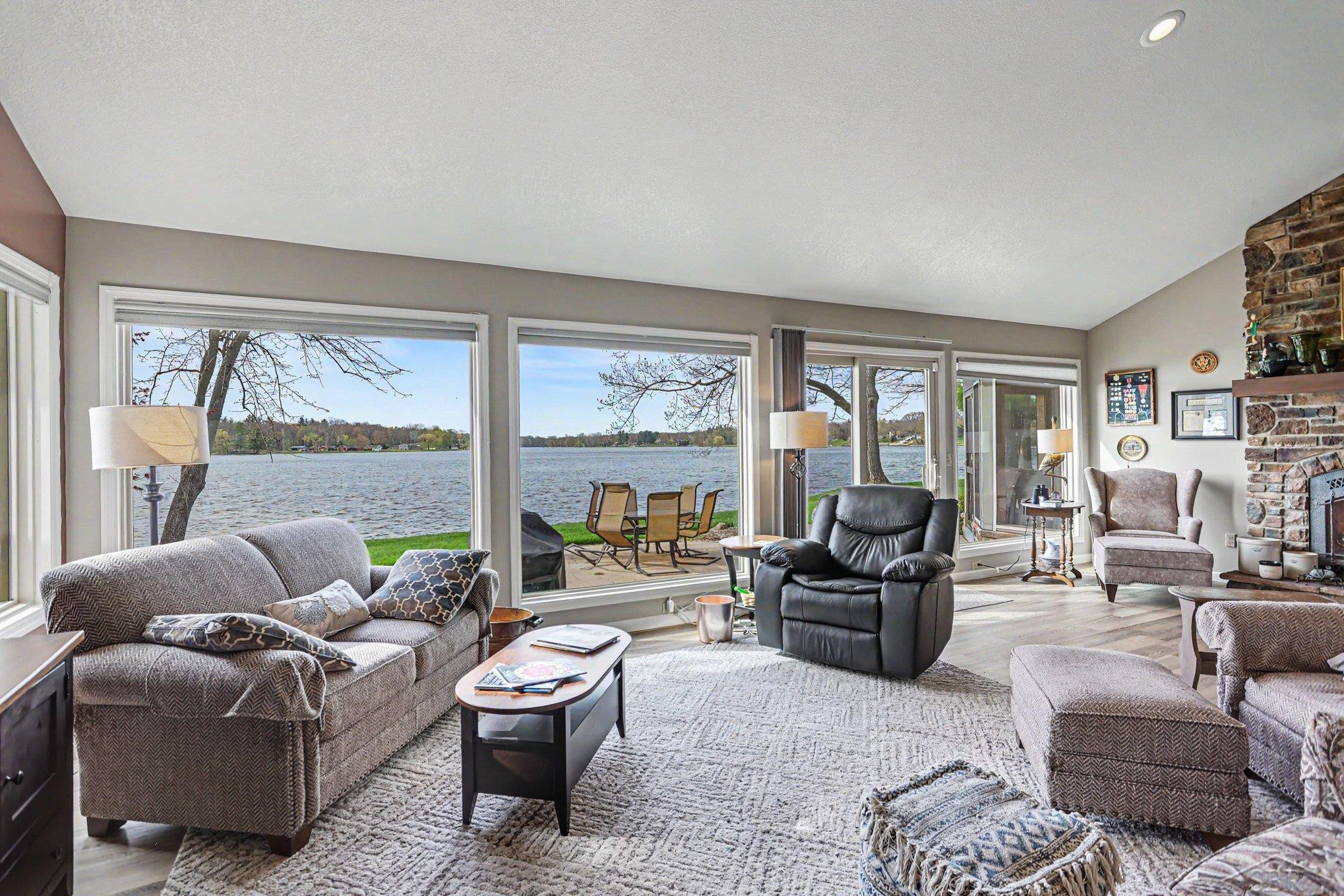4589 N Island Drive, Sanford, MI 48657 — Photo 10