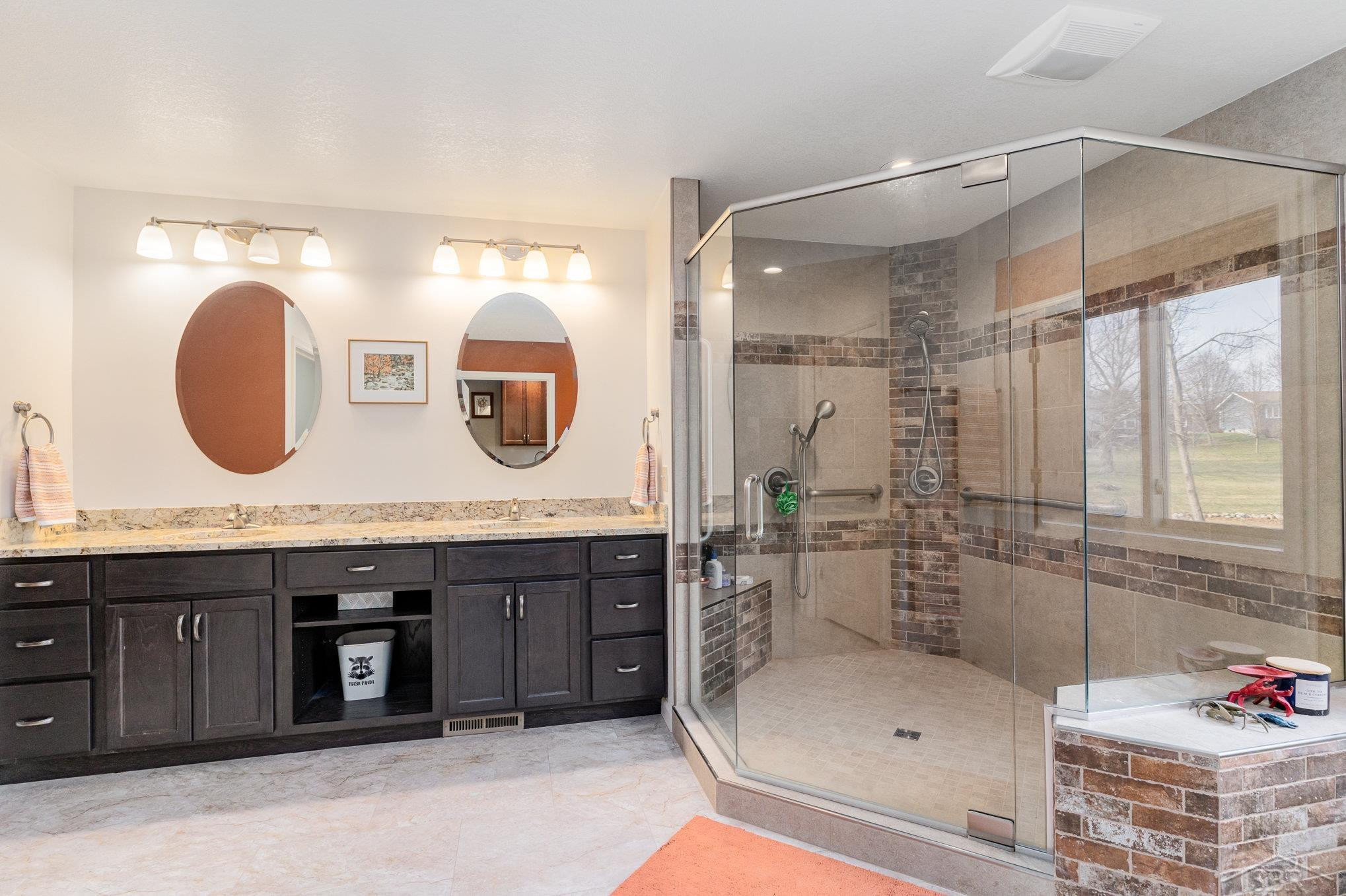 4589 N Island Drive, Sanford, MI 48657 — Photo 32