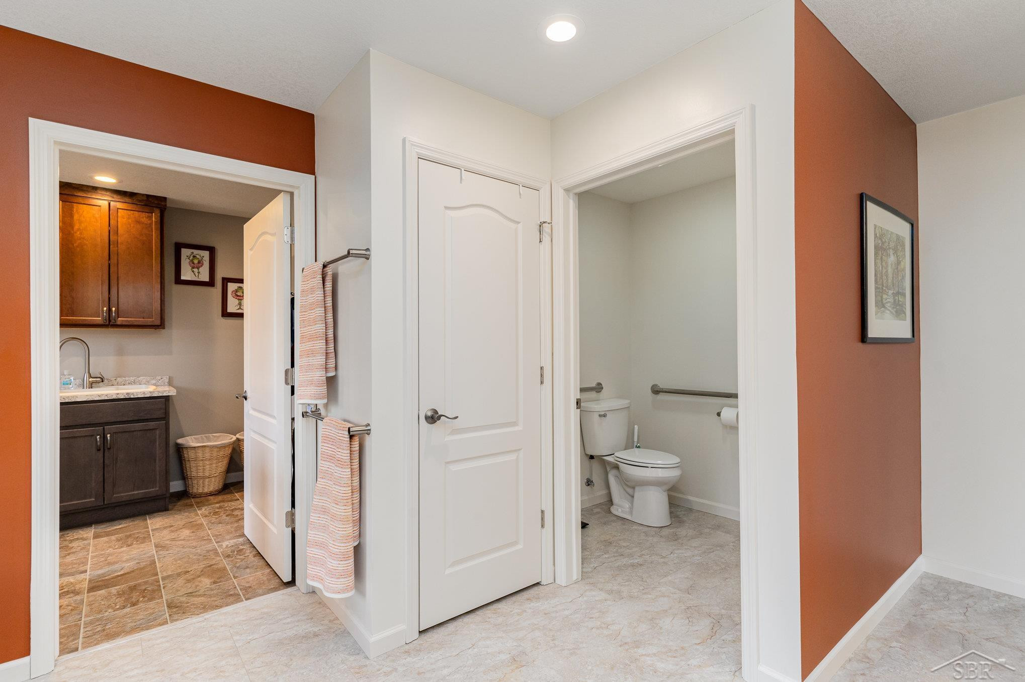 4589 N Island Drive, Sanford, MI 48657 — Photo 33