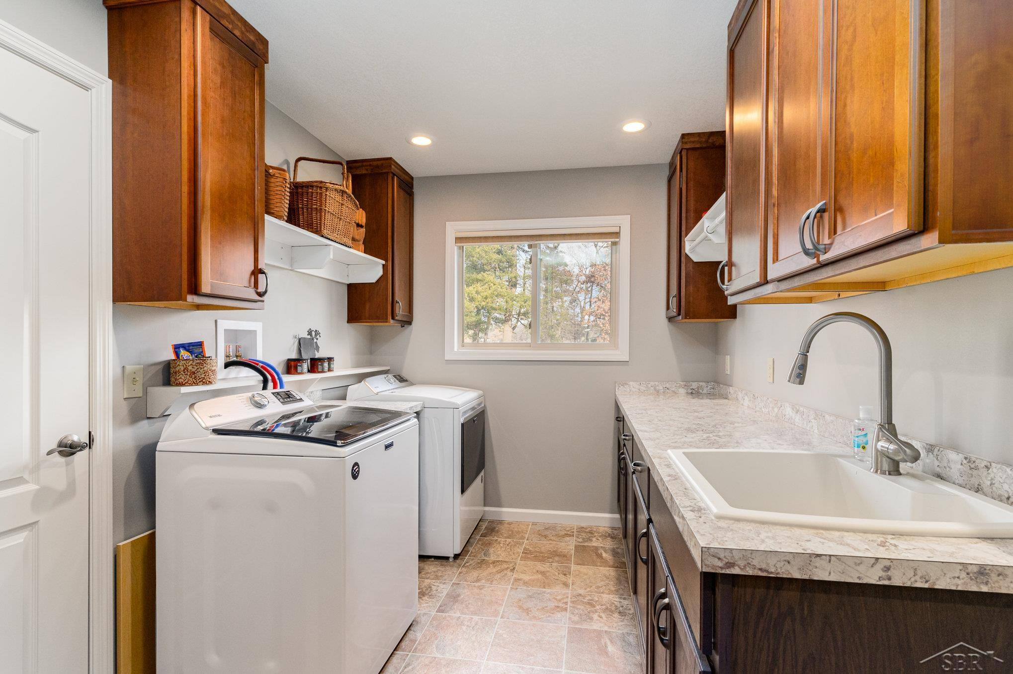 4589 N Island Drive, Sanford, MI 48657 — Photo 34