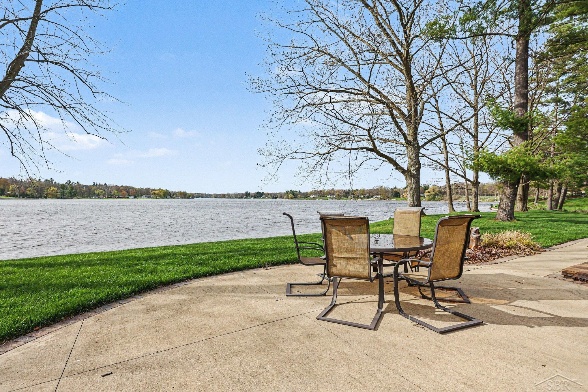4589 N Island Drive, Sanford, MI 48657 — Photo 53
