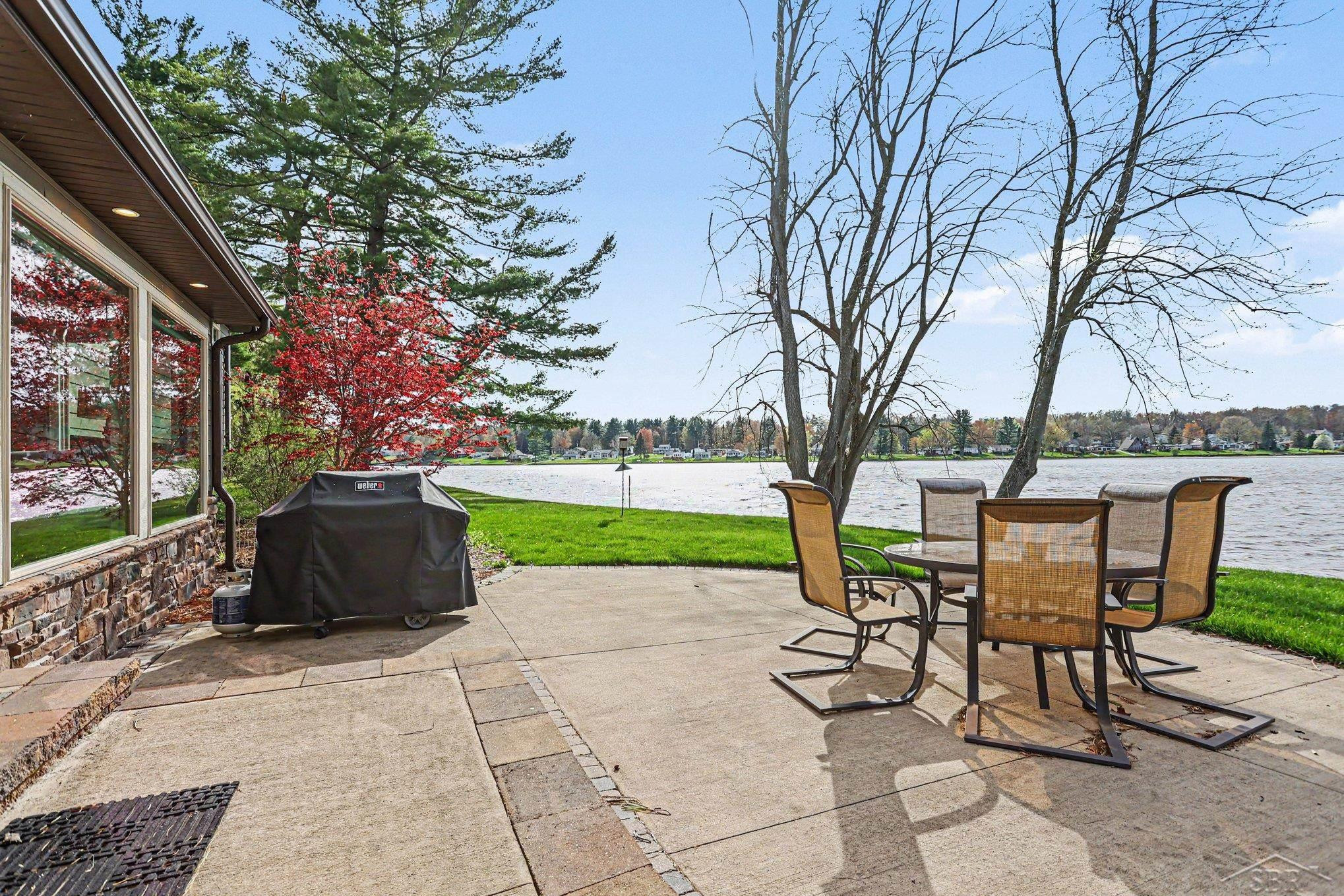 4589 N Island Drive, Sanford, MI 48657 — Photo 55