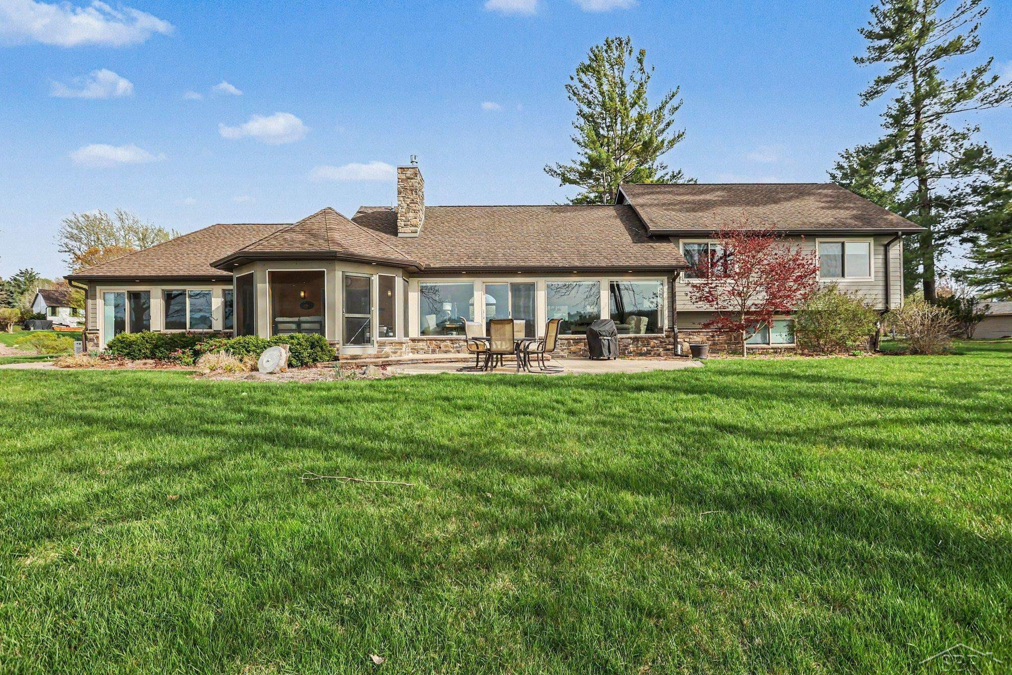 4589 N Island Drive, Sanford, MI 48657 — Photo 60