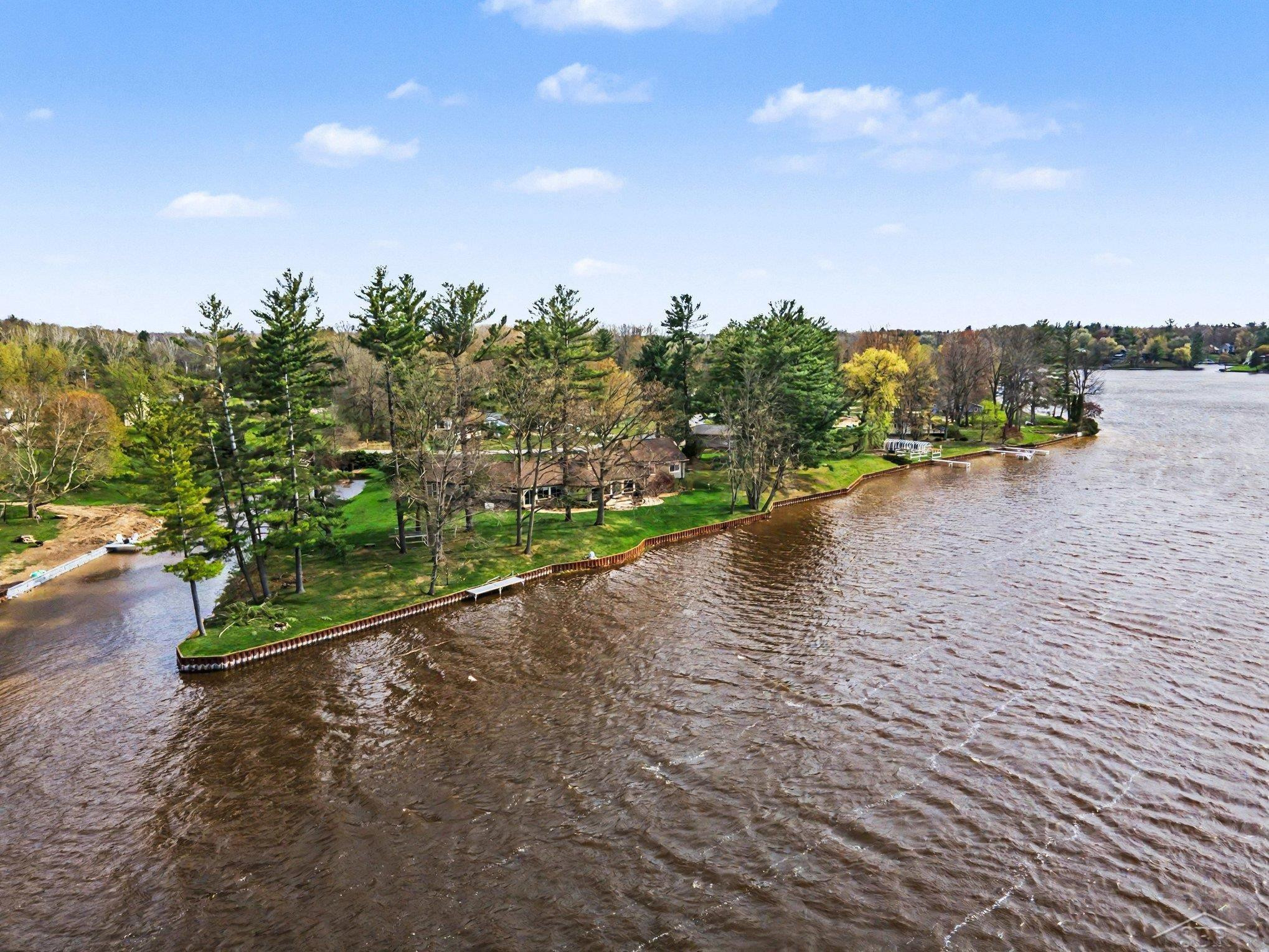4589 N Island Drive, Sanford, MI 48657 — Photo 64