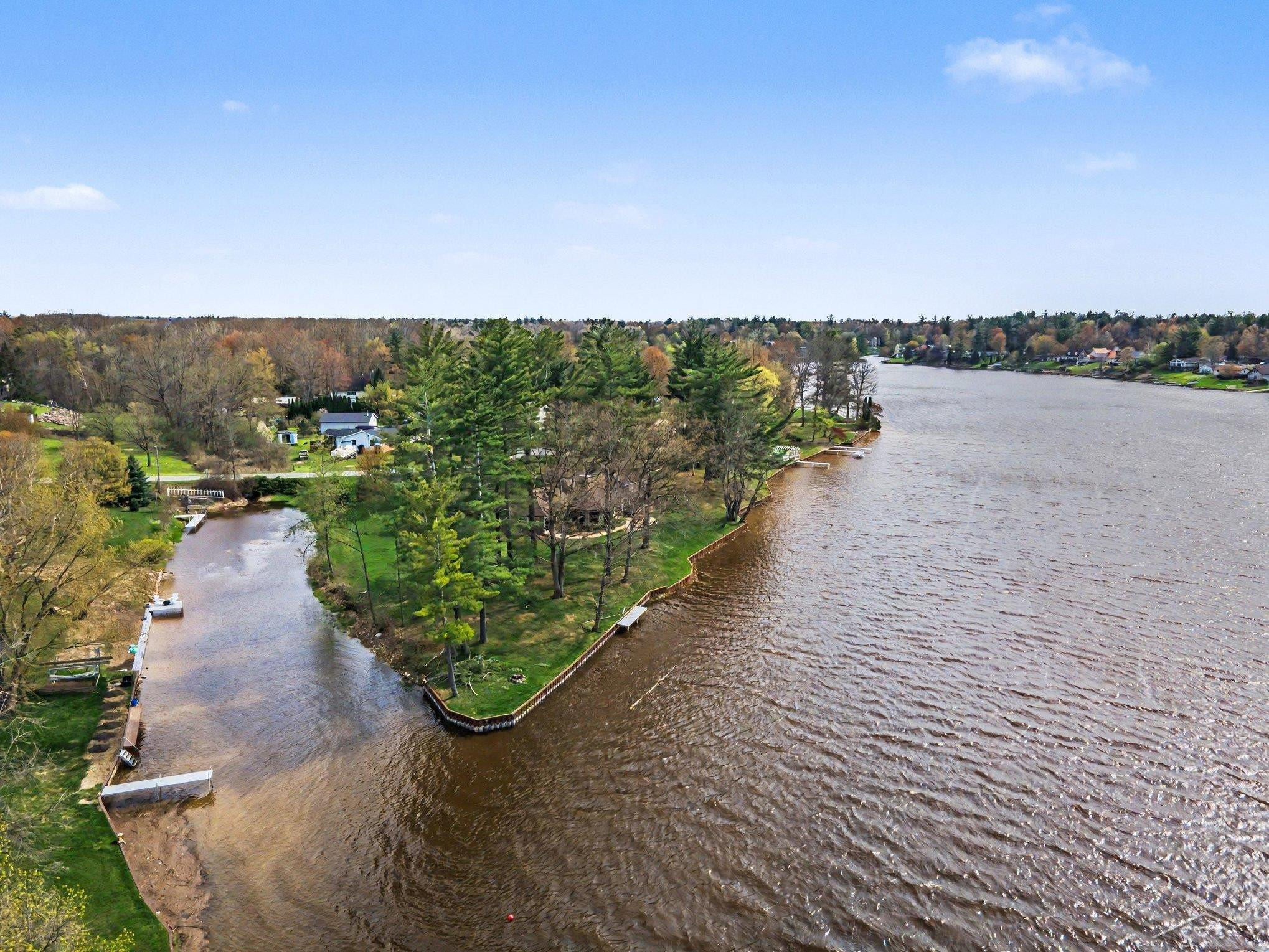 4589 N Island Drive, Sanford, MI 48657 — Photo 65