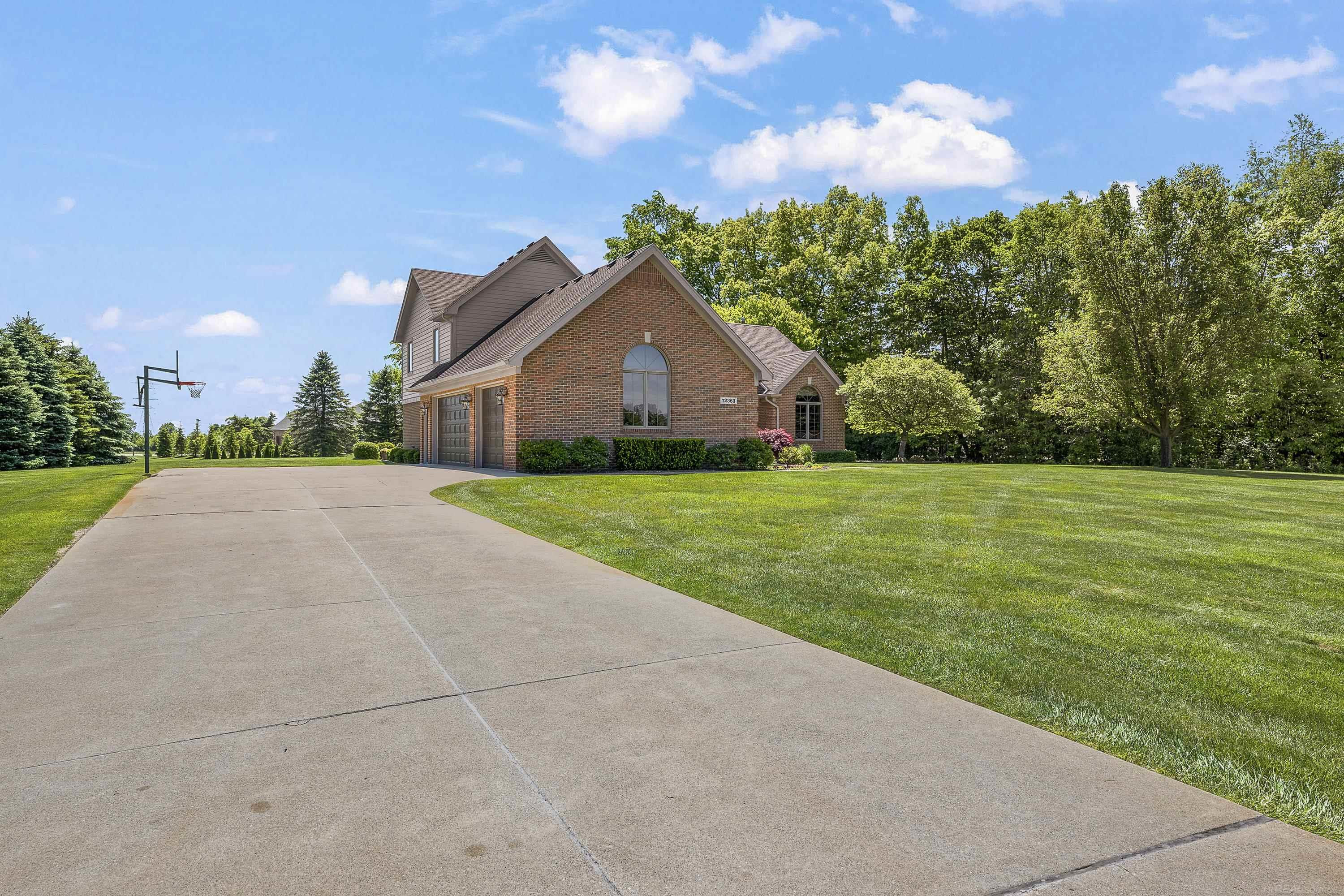 72363 Sorrel Drive, MI 48065 — Photo 3