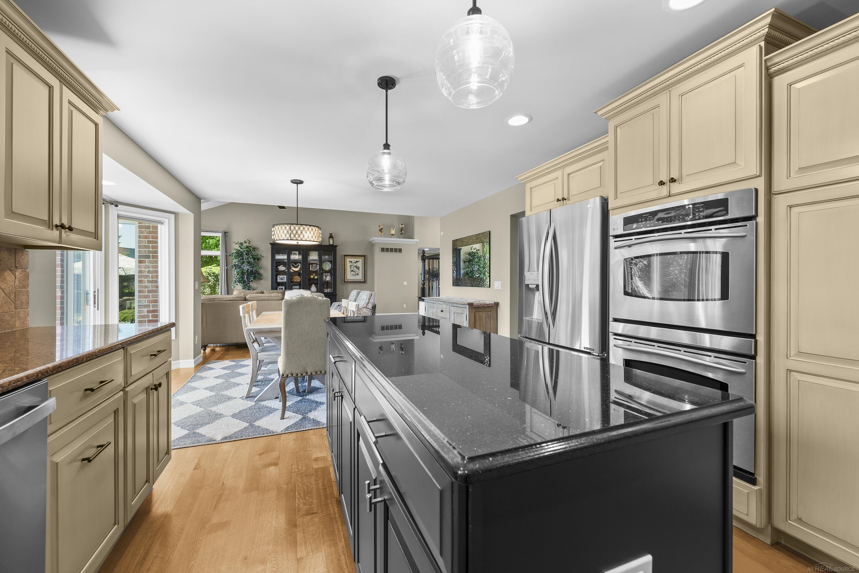 72363 Sorrel Drive, MI 48065 — Photo 18
