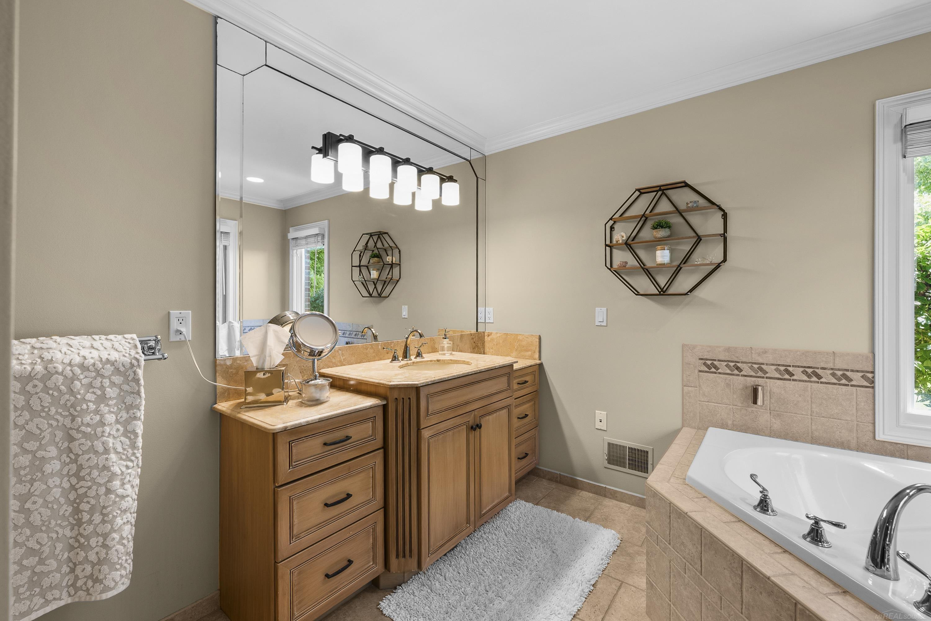 72363 Sorrel Drive, MI 48065 — Photo 26