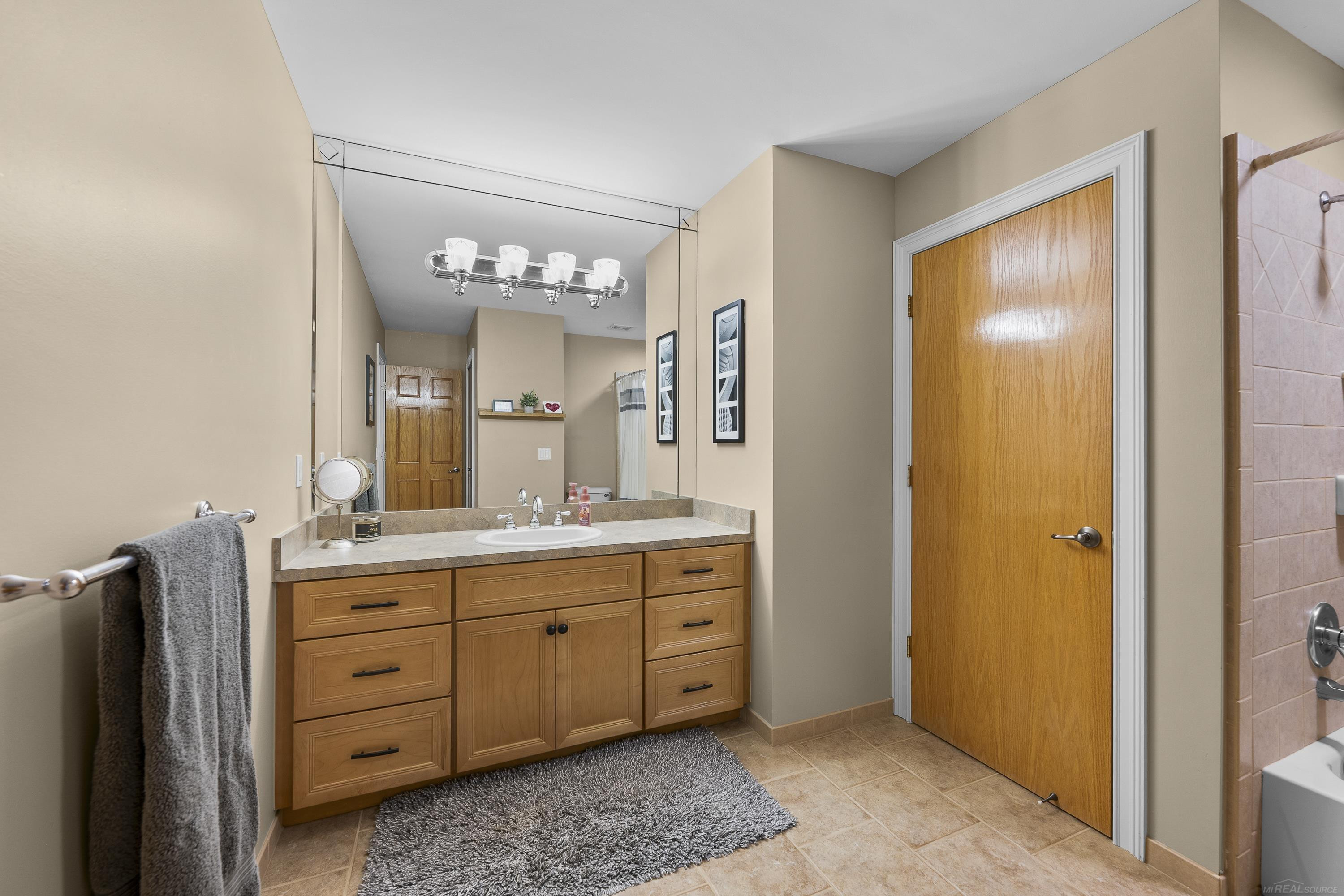 72363 Sorrel Drive, MI 48065 — Photo 31