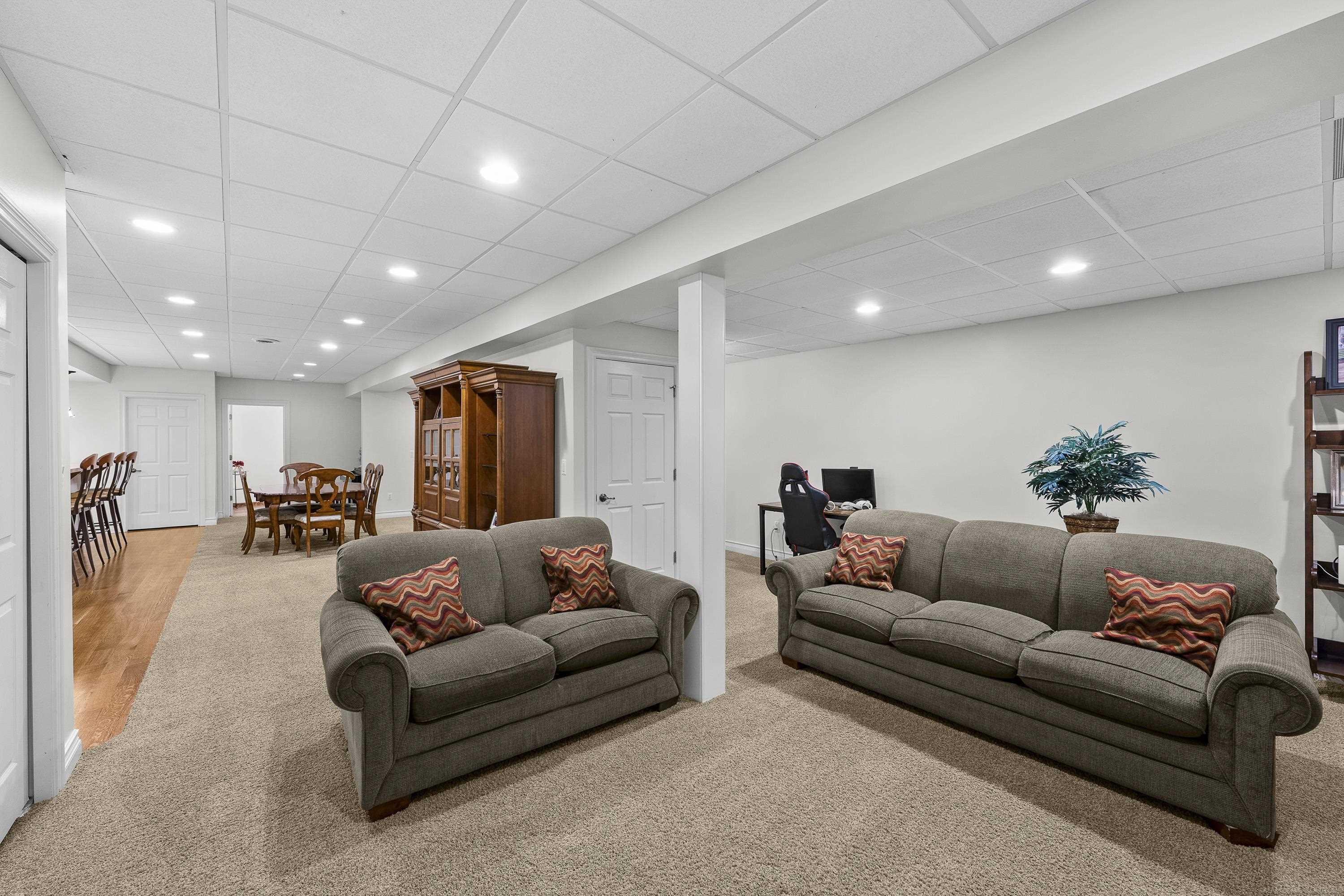72363 Sorrel Drive, MI 48065 — Photo 37