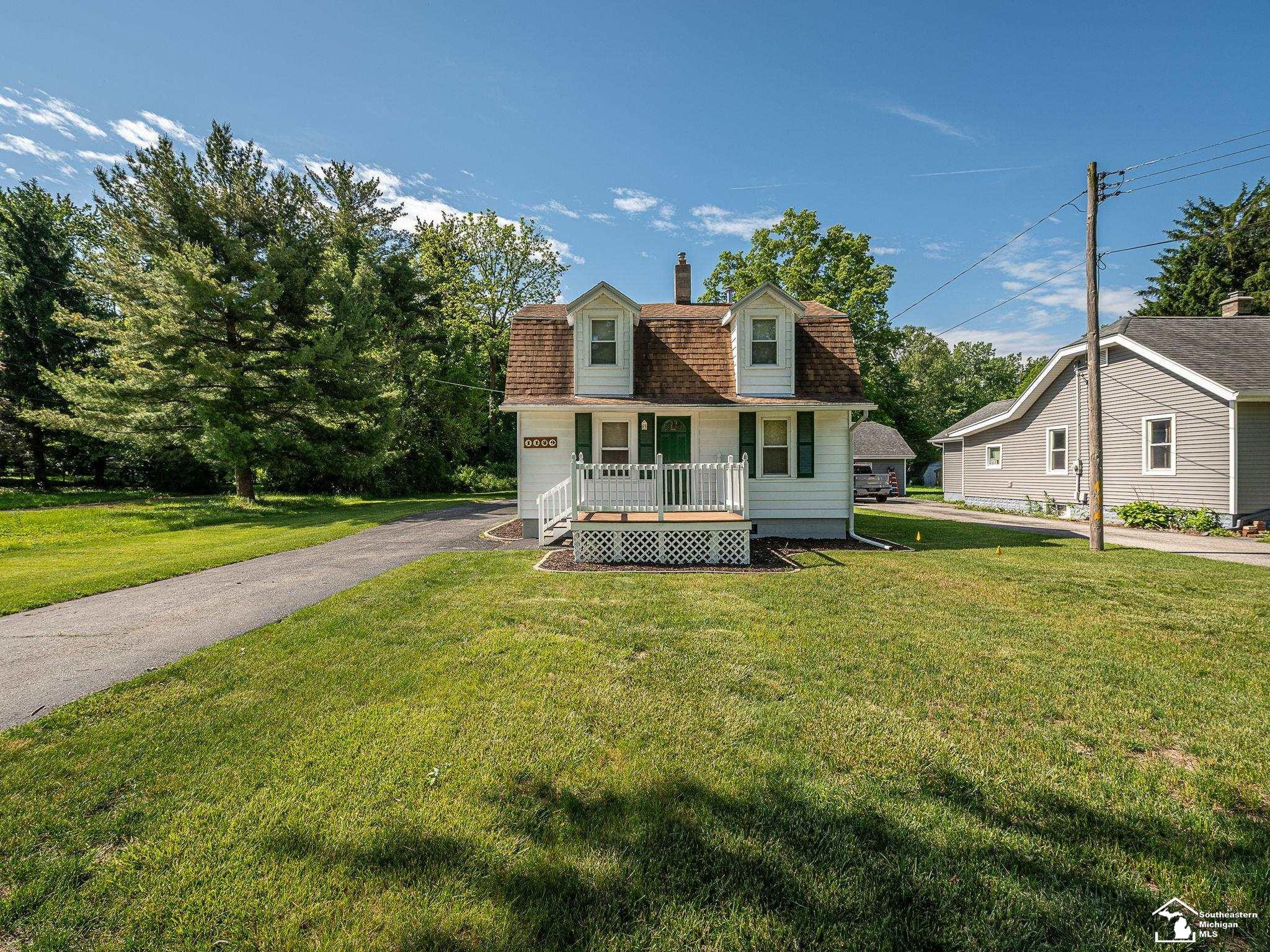 1149 W Dean Road, Temperance, MI 48182 — front exterior