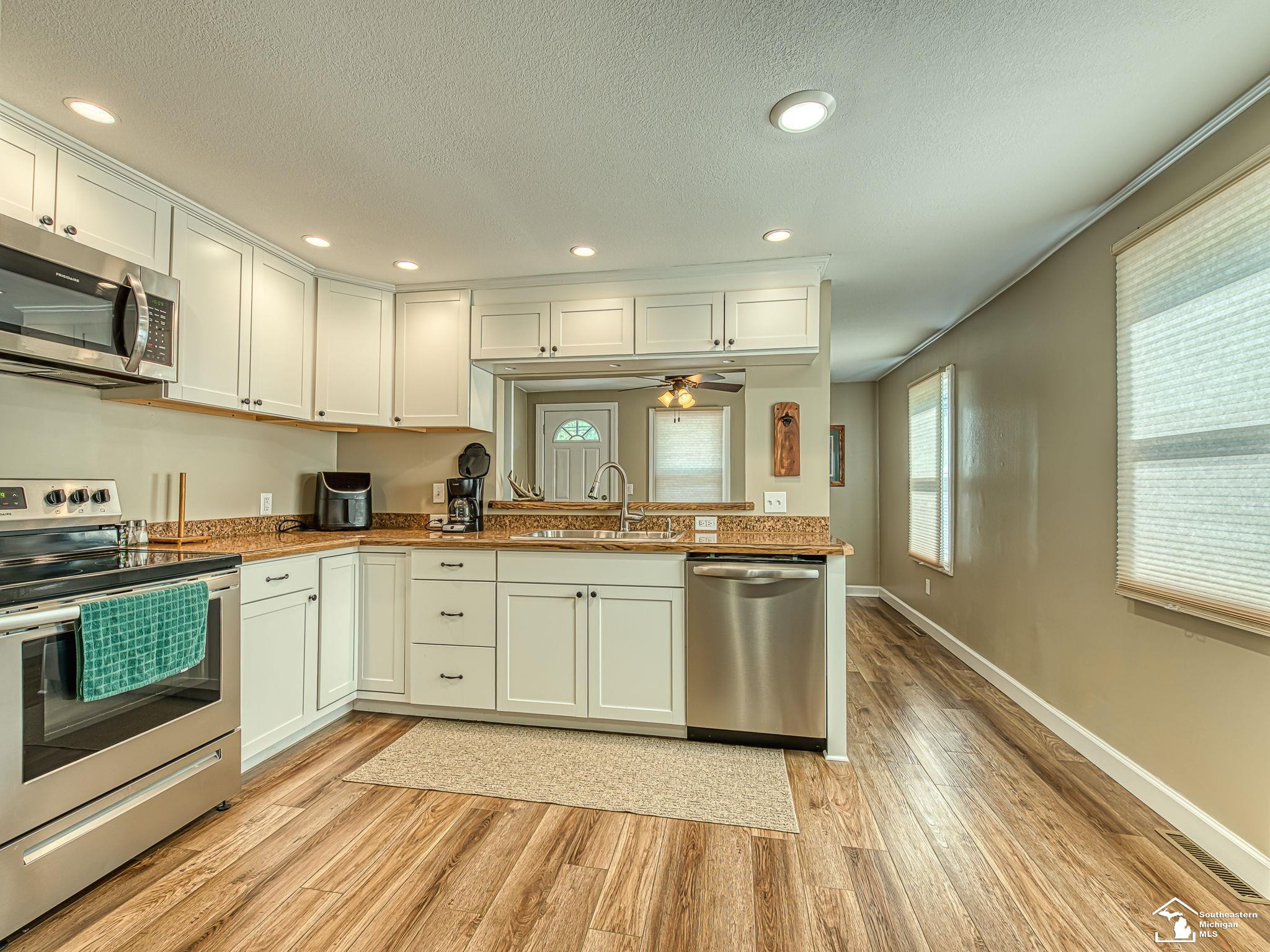 1149 W Dean Road, Temperance, MI 48182 — Photo 8