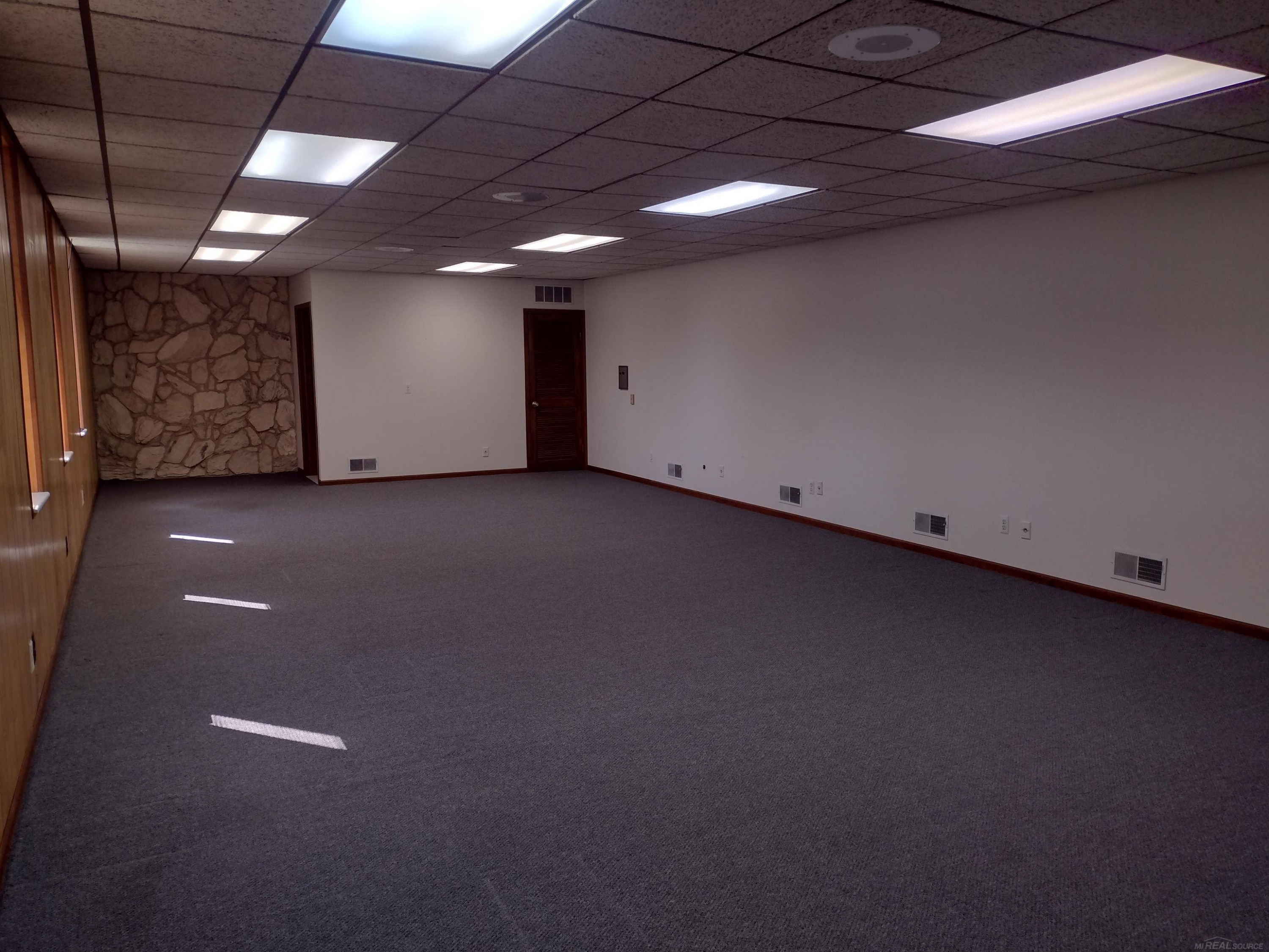 51145 Washington Street, Suite A, New Baltimore, MI 48047 — Photo 4