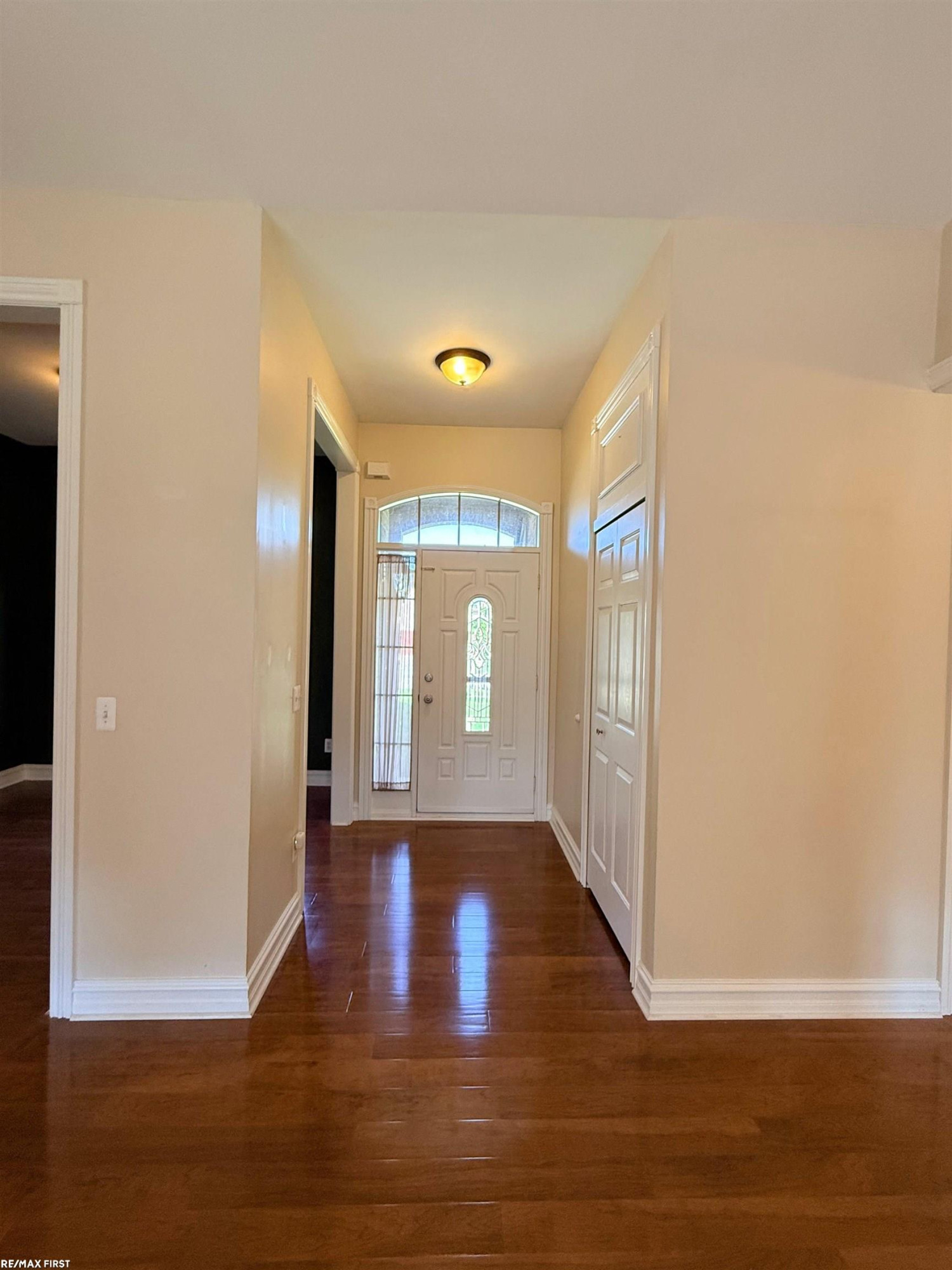 54419 Maple Leaf Drive, New Baltimore, MI 48047 — Photo 8