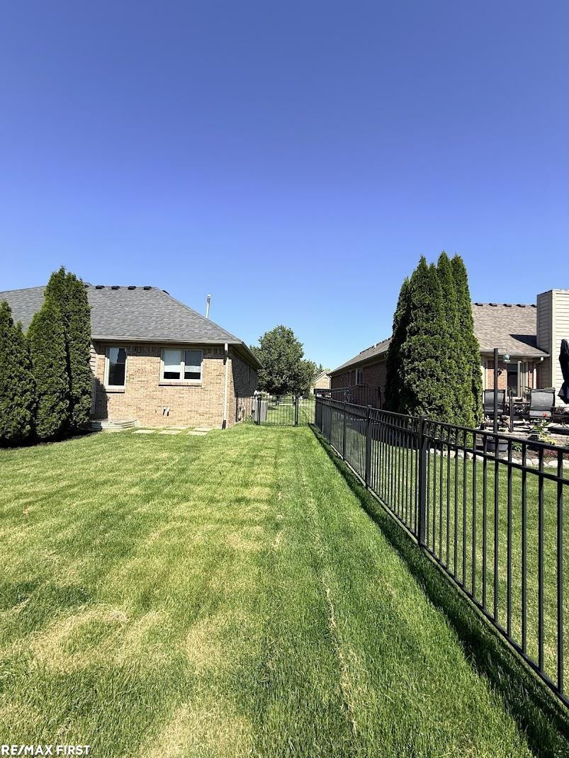 54419 Maple Leaf Drive, New Baltimore, MI 48047 — Photo 39