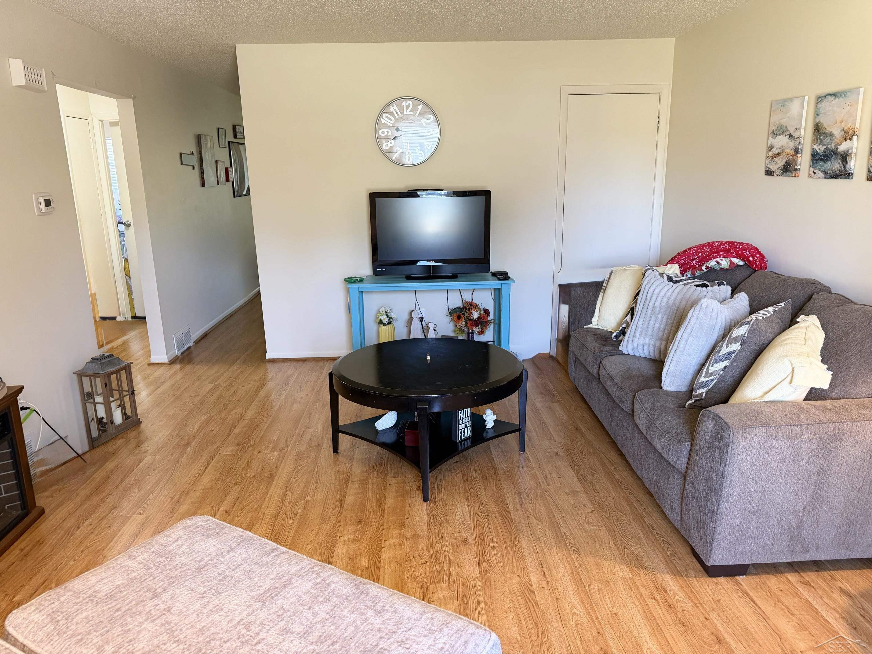 4566 Shattuck Road, 4568, Saginaw, MI 48603 — Photo 17
