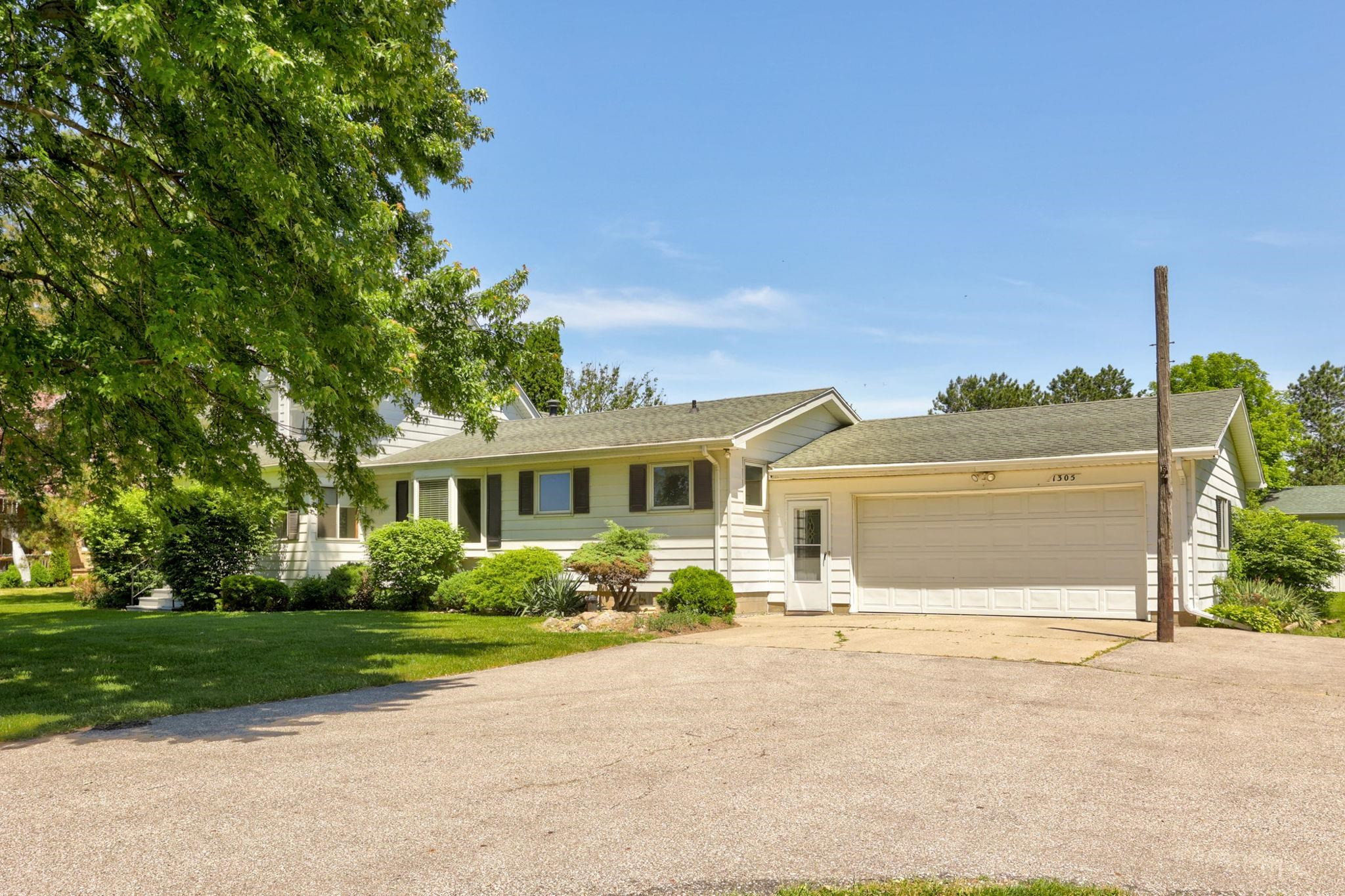 1305 S Gera Road, Frankenmuth, MI 48734 — Photo 3