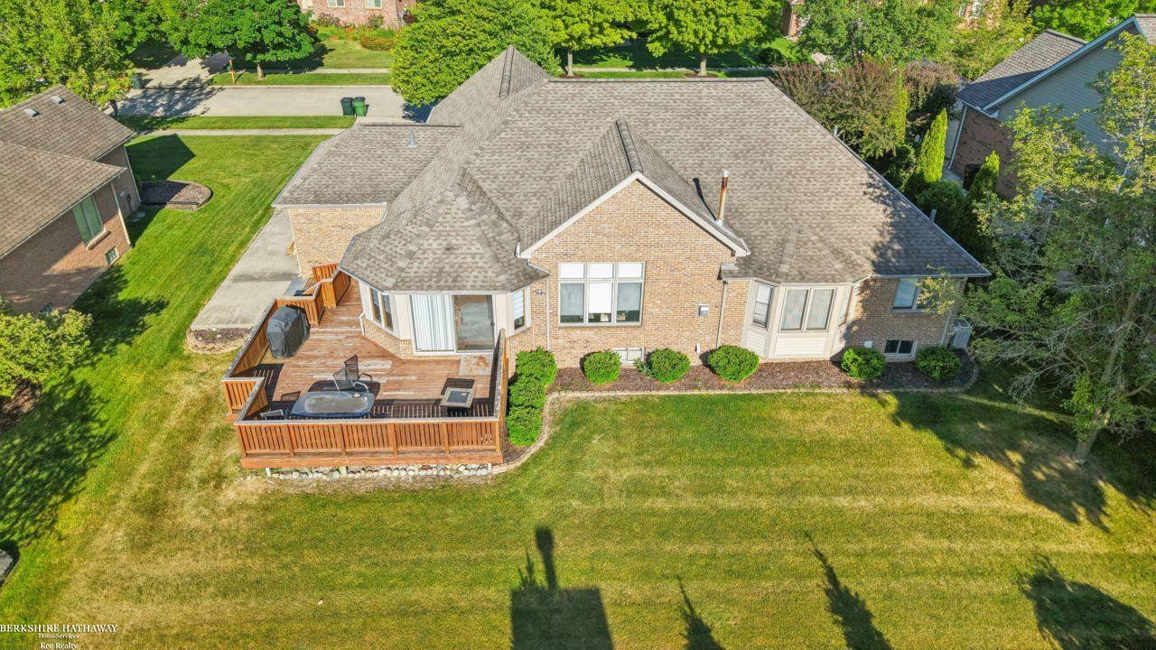 52688 Clinton Oak Lane, Shelby Twp, MI 48316 — Photo 3