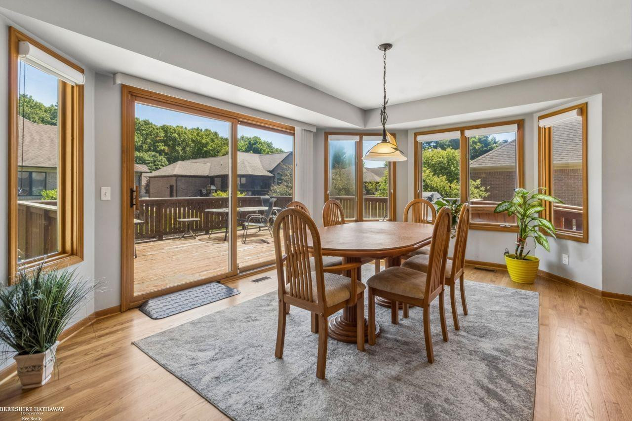 52688 Clinton Oak Lane, Shelby Twp, MI 48316 — Photo 14