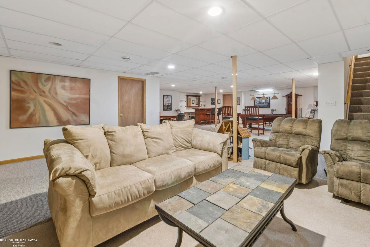 52688 Clinton Oak Lane, Shelby Twp, MI 48316 — Photo 34