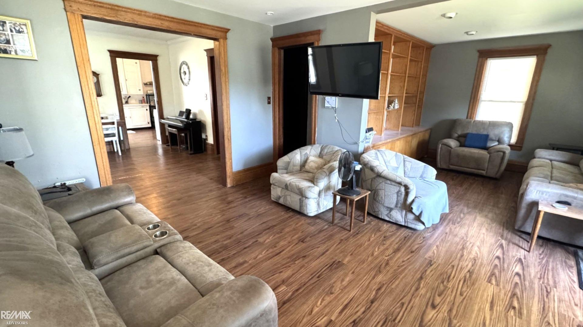 98 Gallup Street, Mount Clemens, MI 48043 — Photo 2